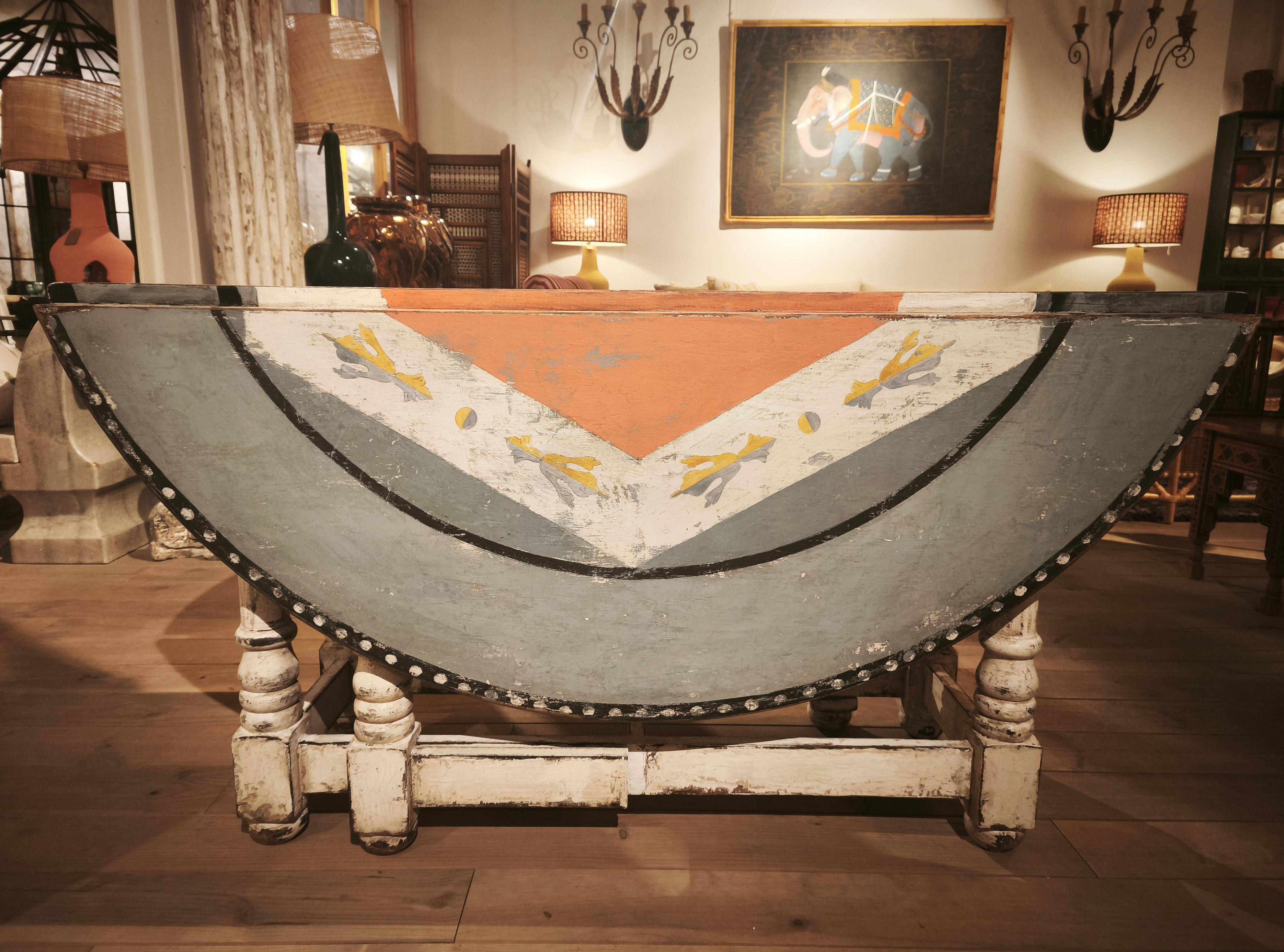 1980 Hand-Painted Round Table with Feometric Motif For Sale 10