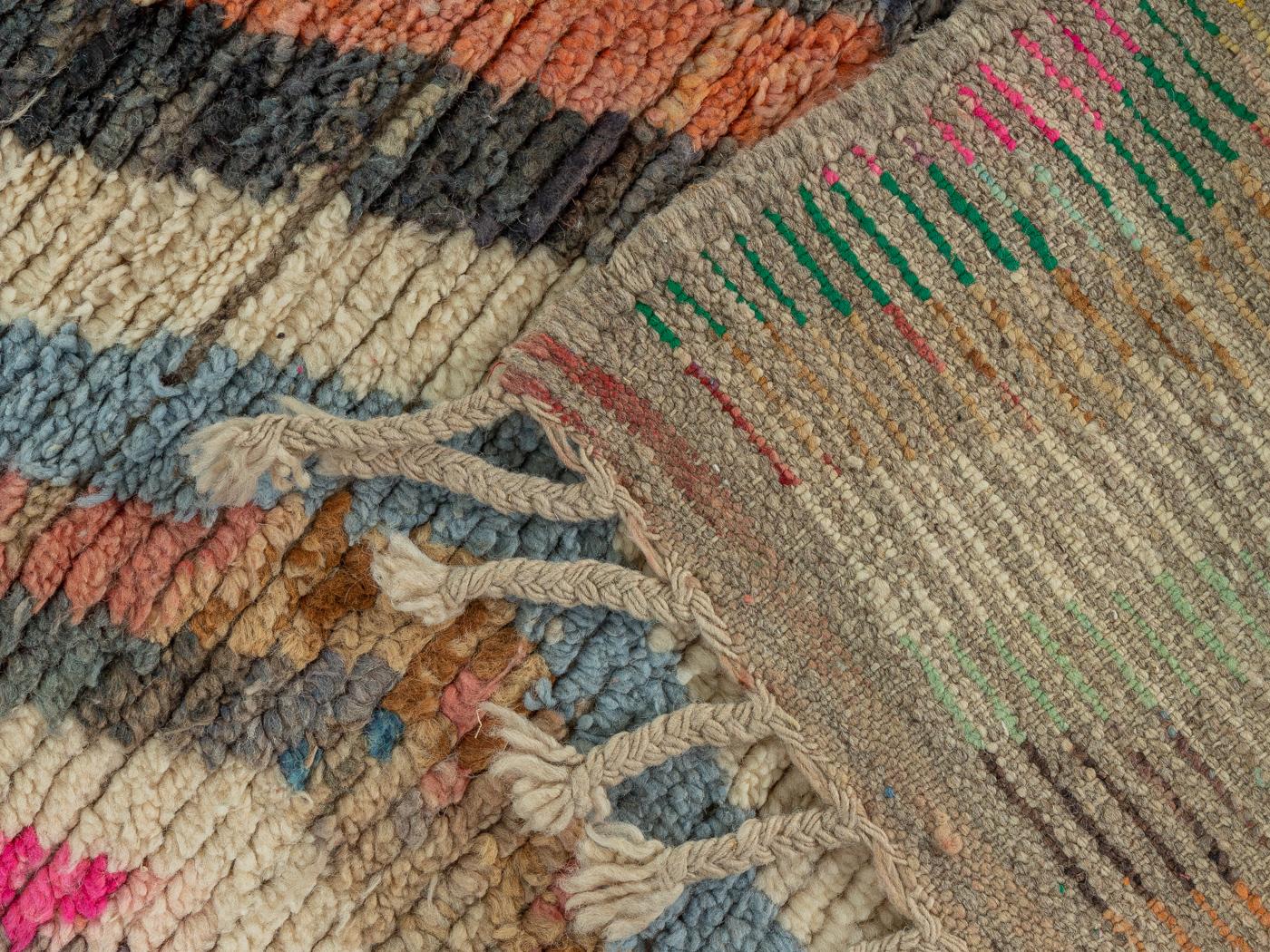 1980 Handgefertigter Berberteppich aus 100 % Wolle (Marokkanisch) im Angebot