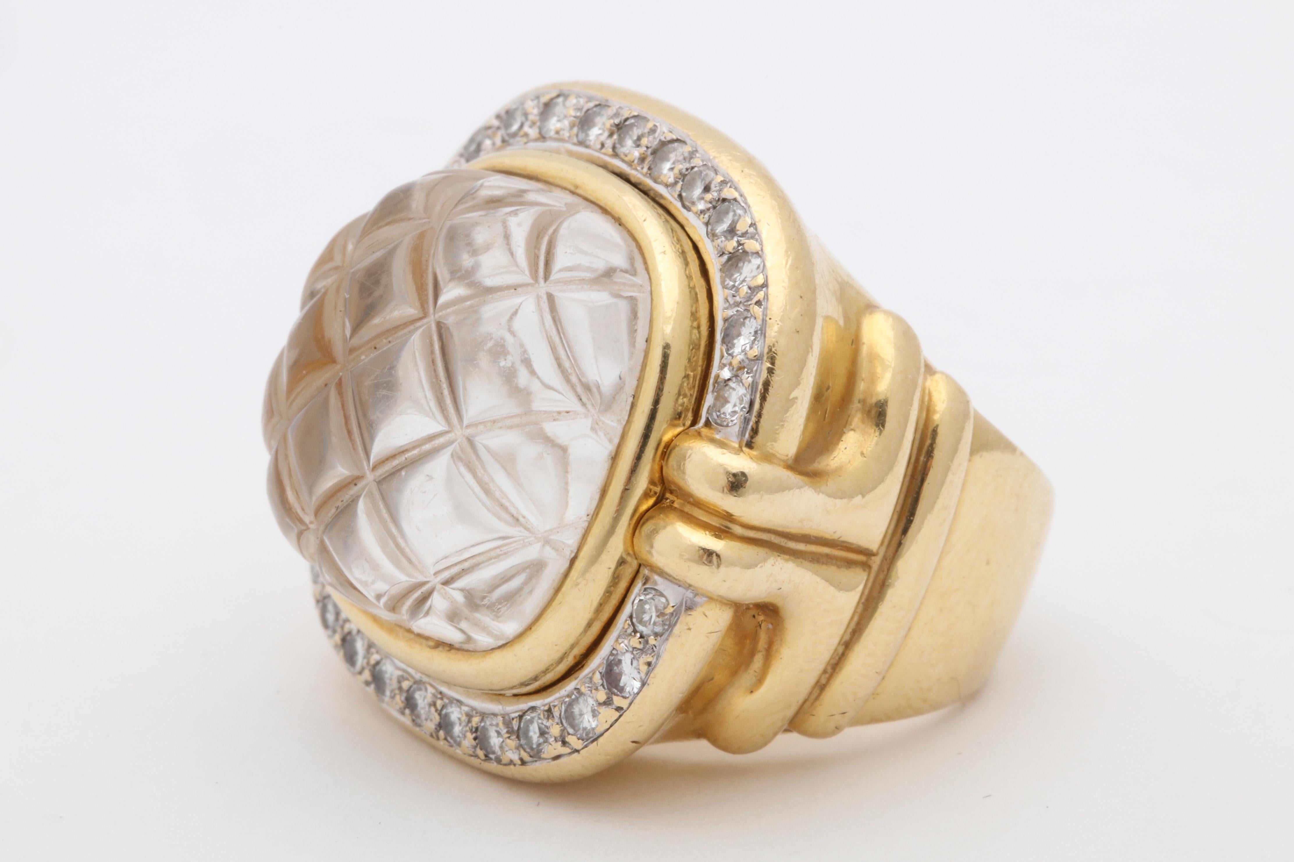 1980 Heavy Quilted Rock Crystal with Diamonds Fantasy Large Gold Cocktail Ring im Zustand „Gut“ in New York, NY