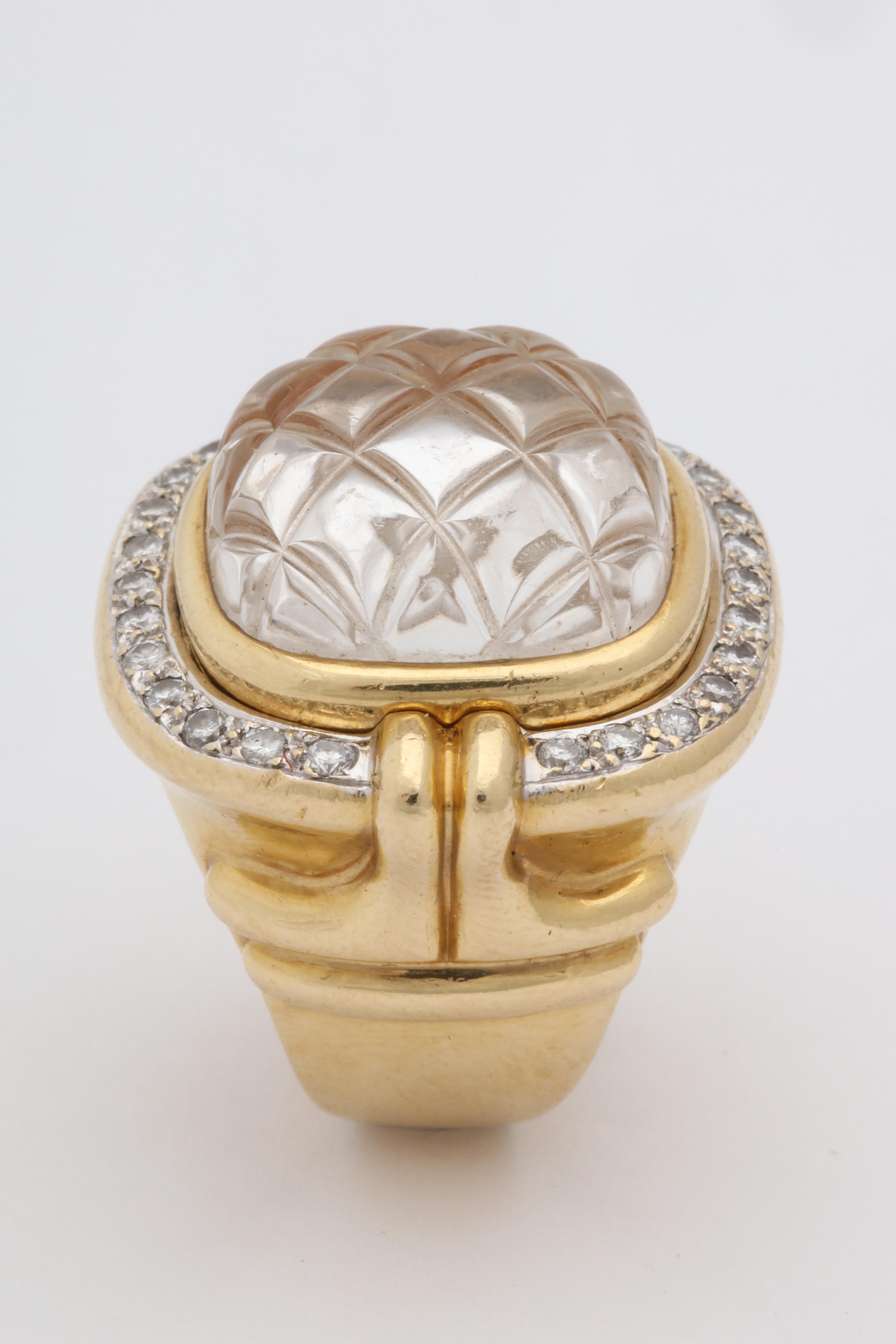 1980 Heavy Quilted Rock Crystal with Diamonds Fantasy Large Gold Cocktail Ring Damen