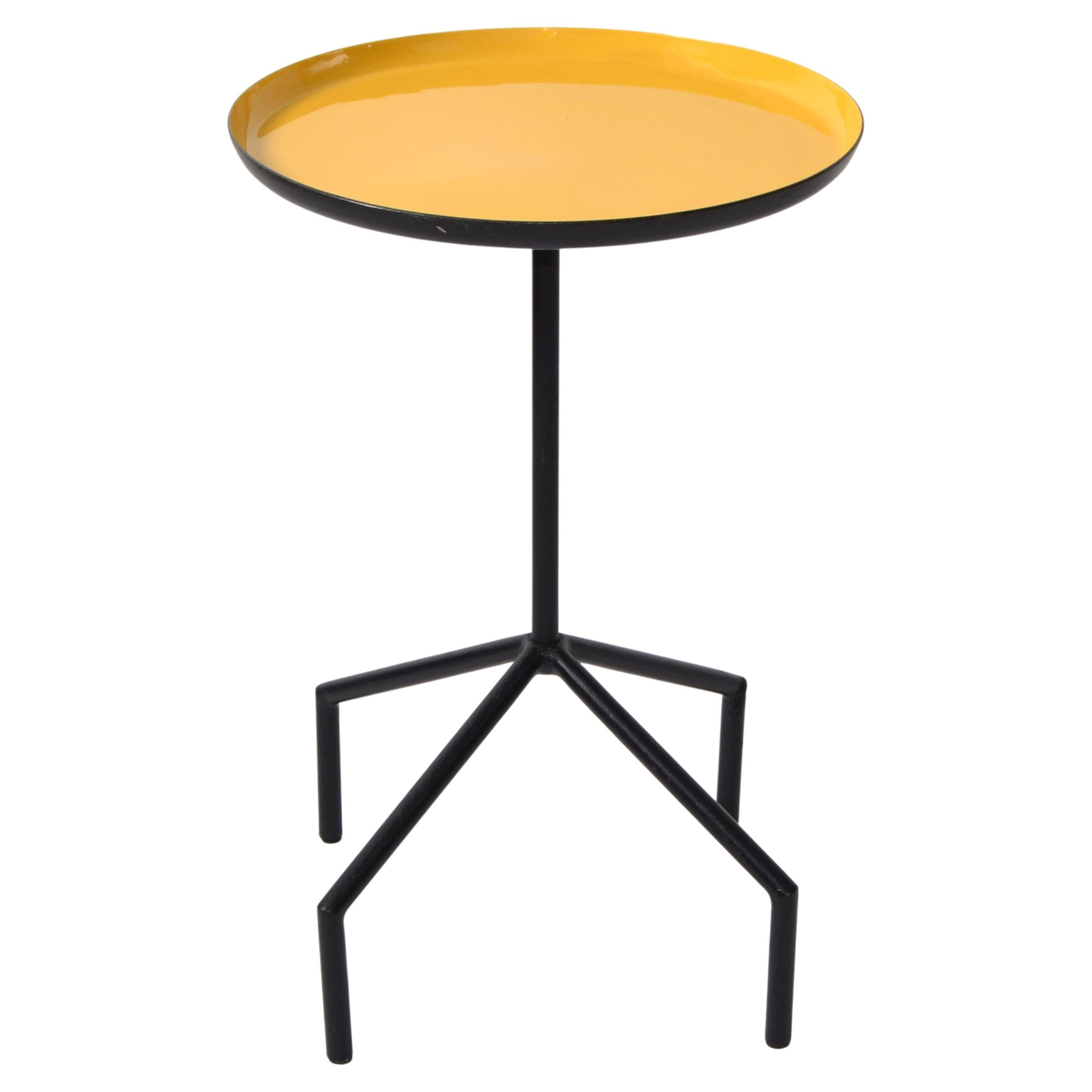 1980 Herman Miller Style Yellow Enamel Tray Side Table Black Iron Gazelle Base For Sale