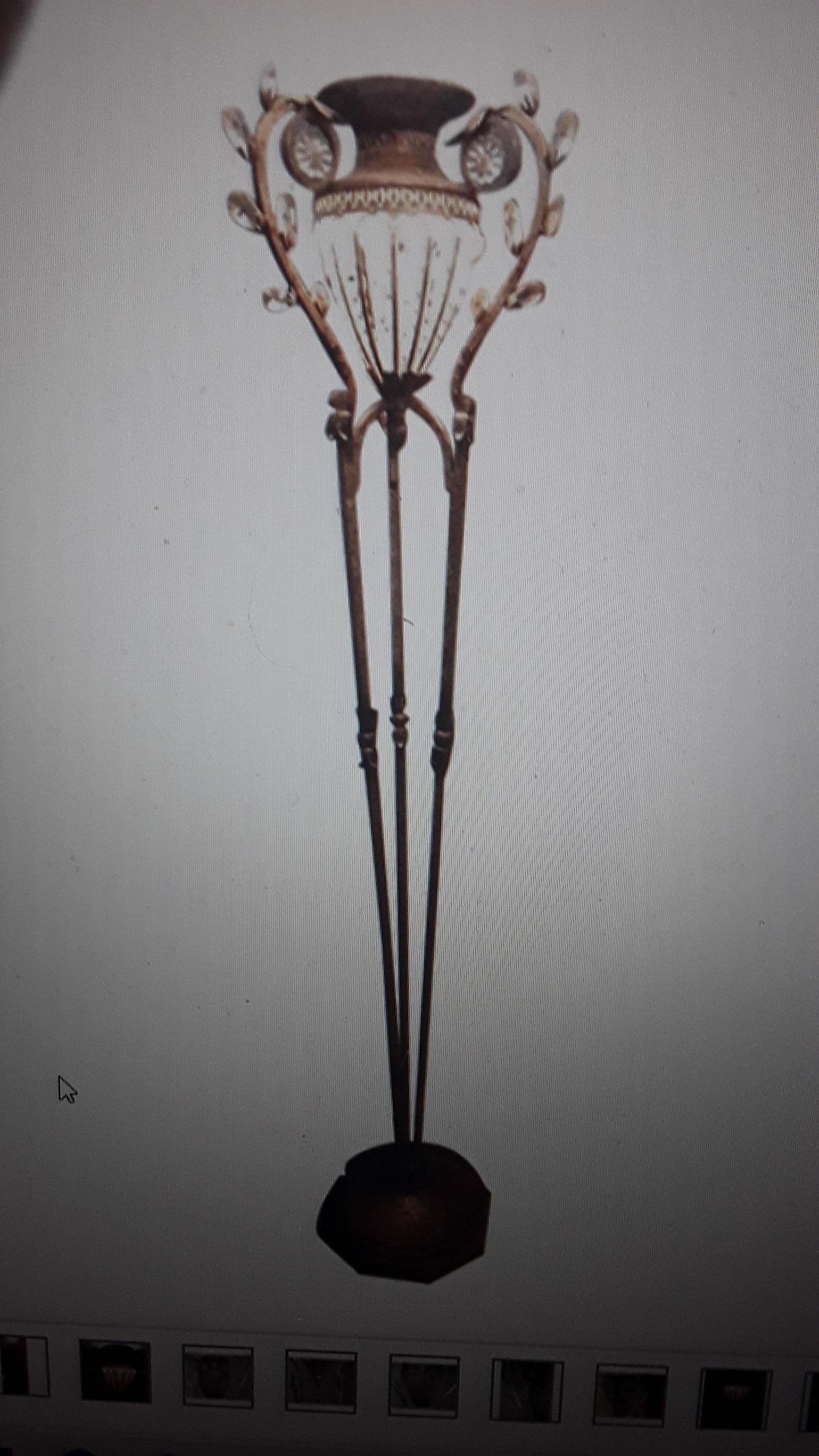 Lampadaire « Urne en cristal sur piédestal » en fer patiné Hollywood Regency de 1980, 74 pouces en vente 13