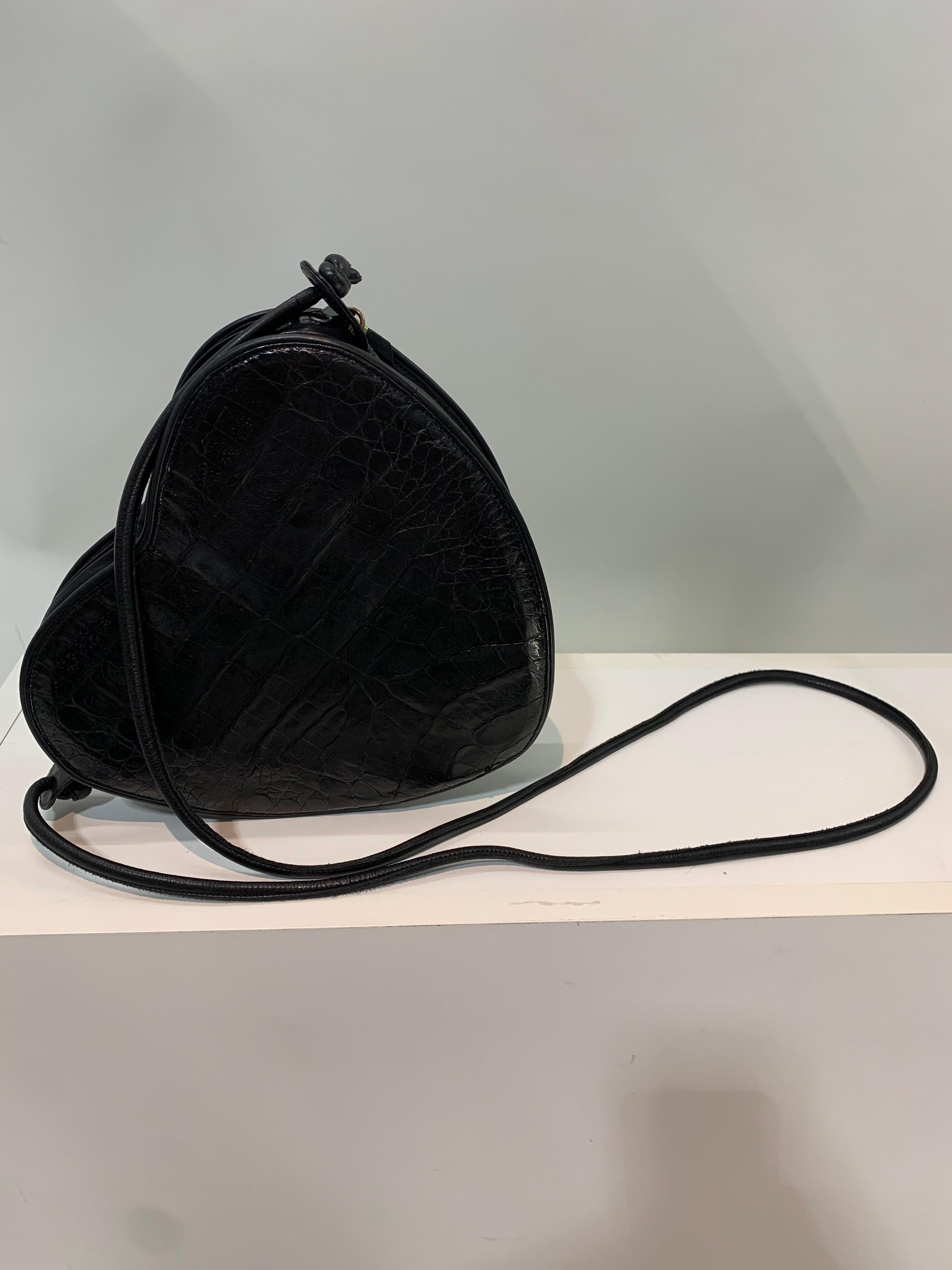 1980 I. Magnin Black Alligator Heart-Shaped Shoulder Bag w/ Leather Strap In Good Condition In Gresham, OR