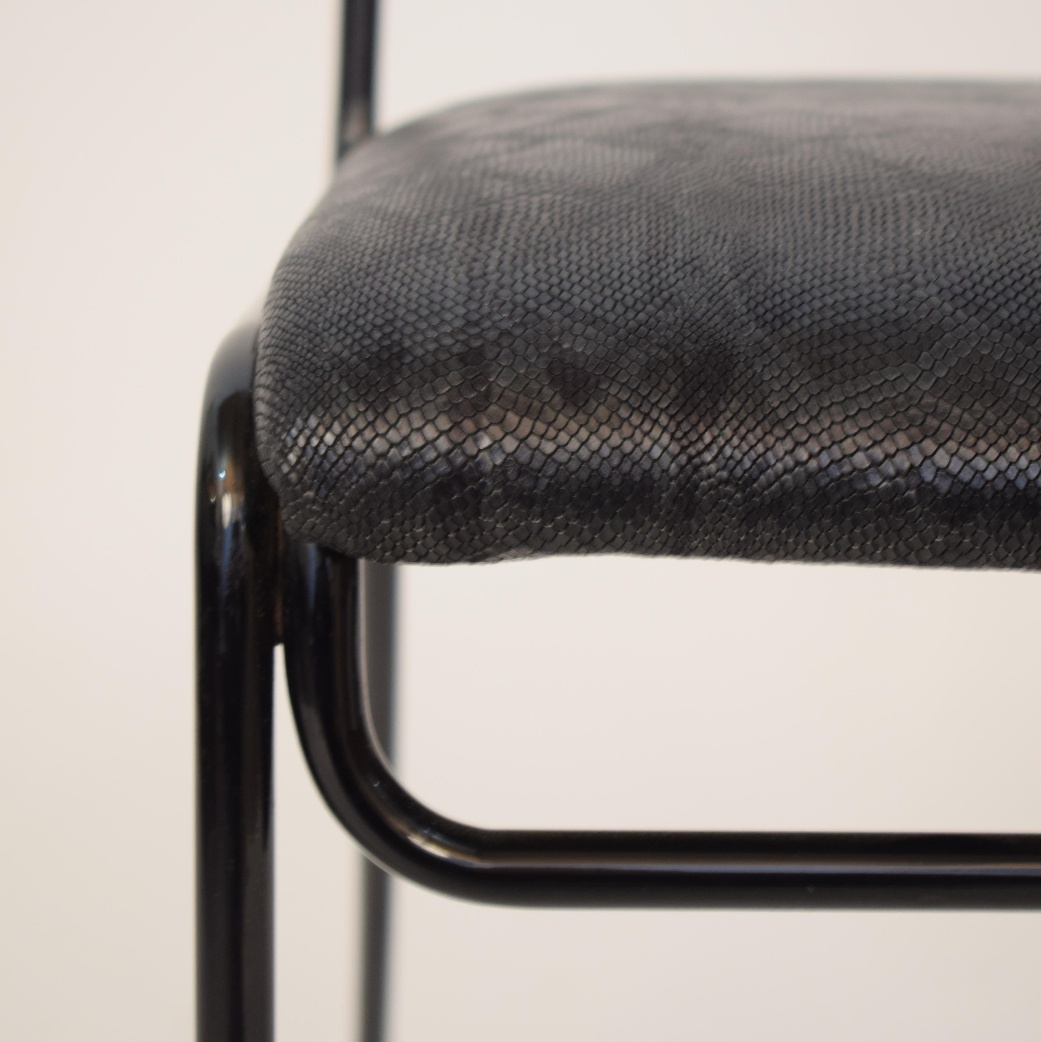 1980 Italian Midcentury / Memphis Black Lacquered Metal Chair with Leather Seat In Good Condition In Berlin, DE