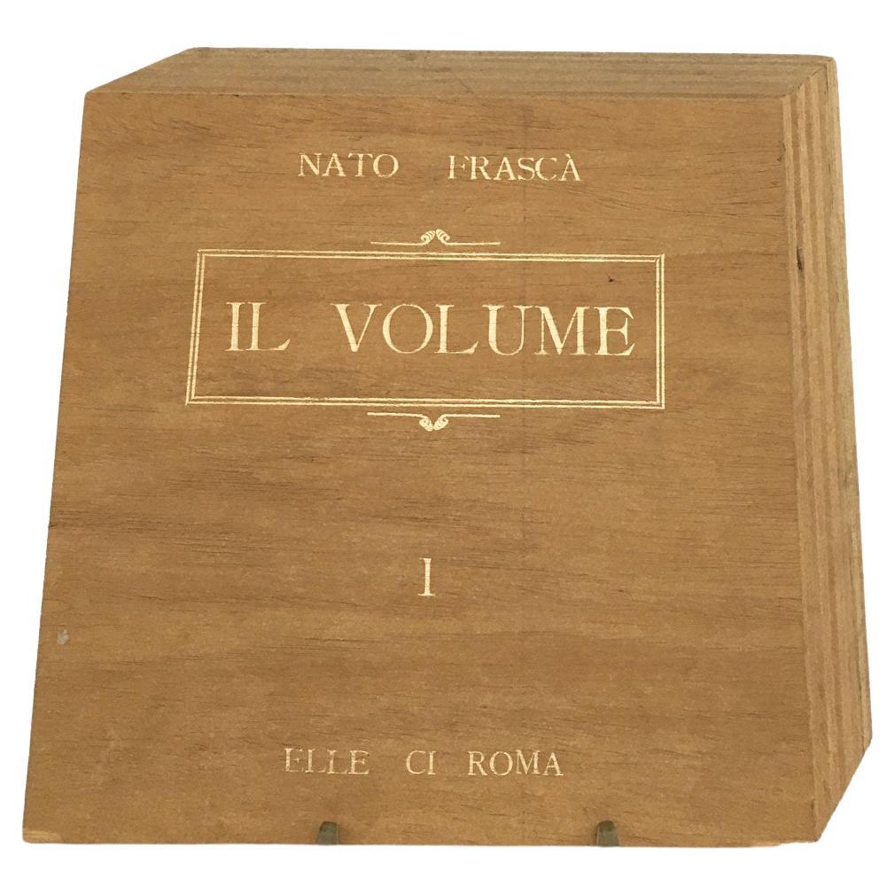 1975 Italie Sculpture abstraite en bois de Nato Frascà Il Volume Le Livre en vente