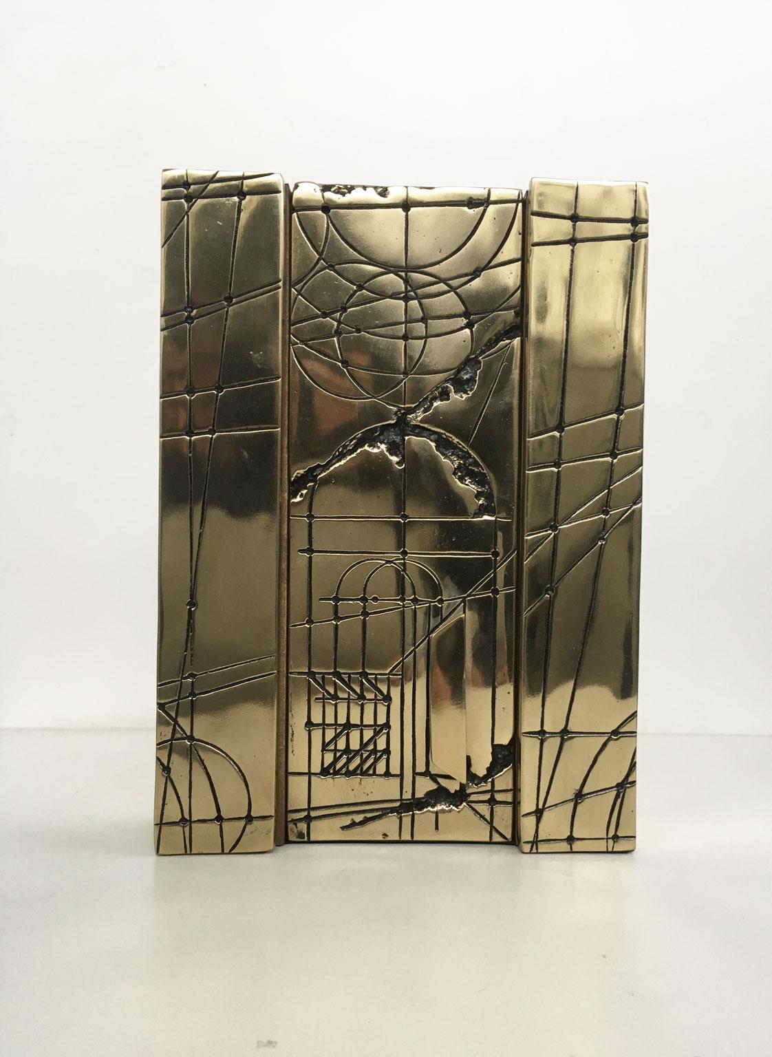 1980 Italia Scultura astratta in bronzo Walter Valentini Città del sole in vendita 1