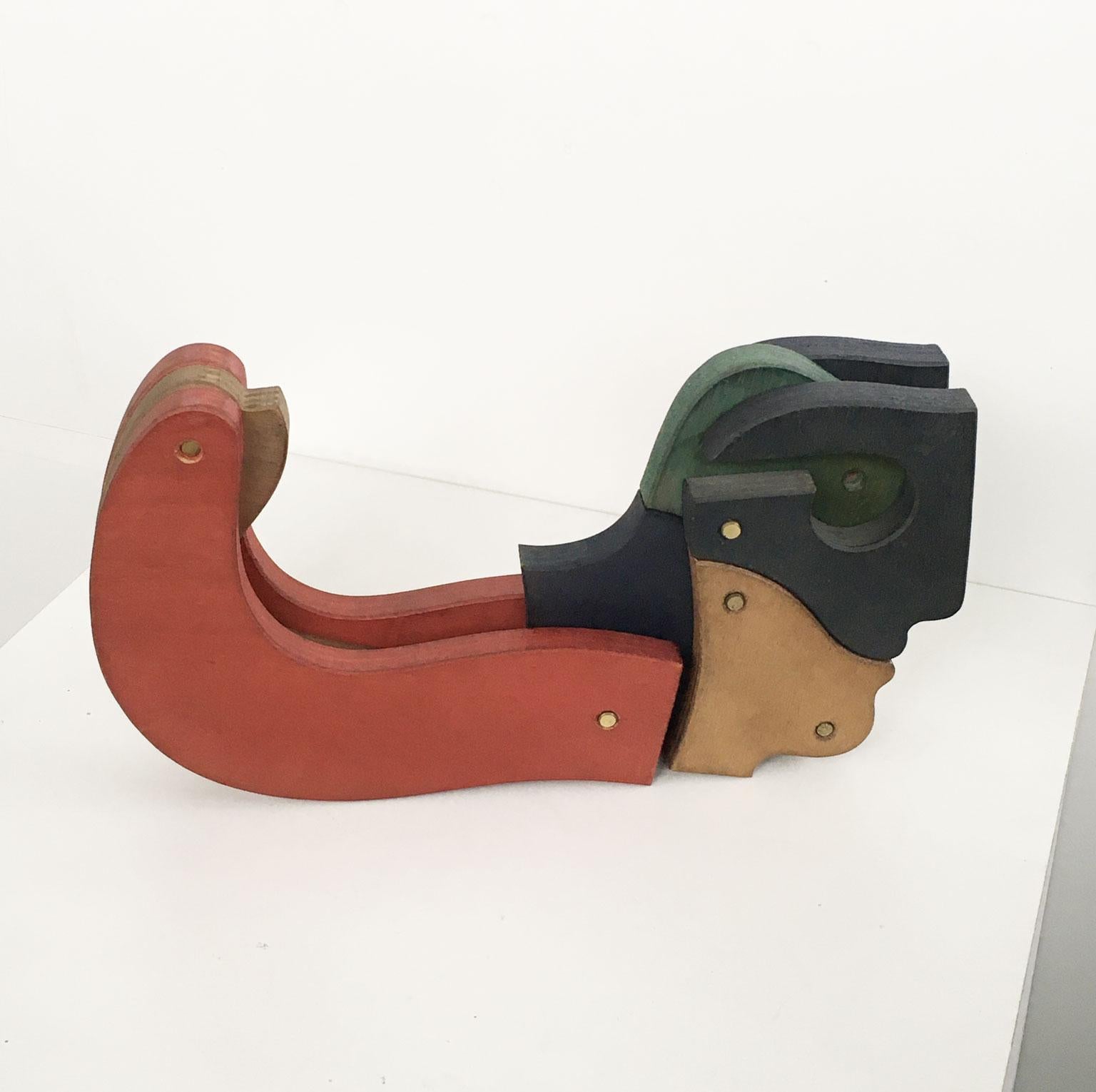 Italienisches abstraktes kinetisches Holz, 1980  Skulptur von Bruno Chersicla (20. Jahrhundert) im Angebot