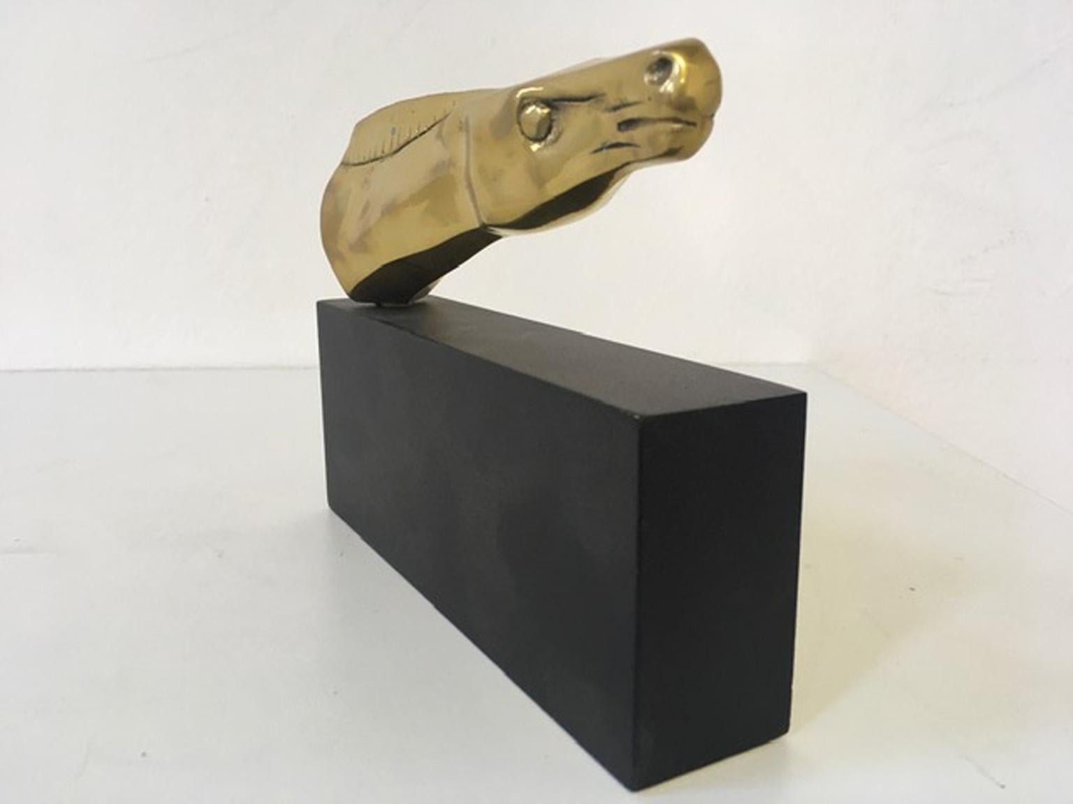 1980 Italy Post Modern Abstract Bronze Sculpture Horse Head In Good Condition For Sale In Brescia, IT