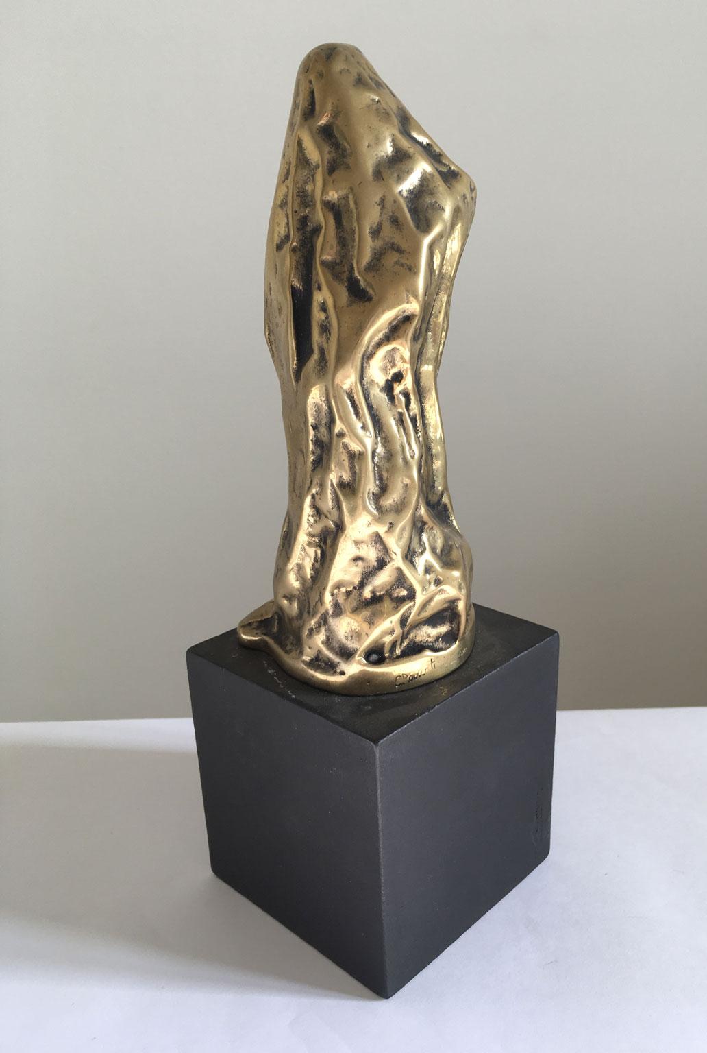 Bronze Sculpture abstraite italienne post-moderne Cristina Roncati en bronze Donna Velata, 1980 en vente