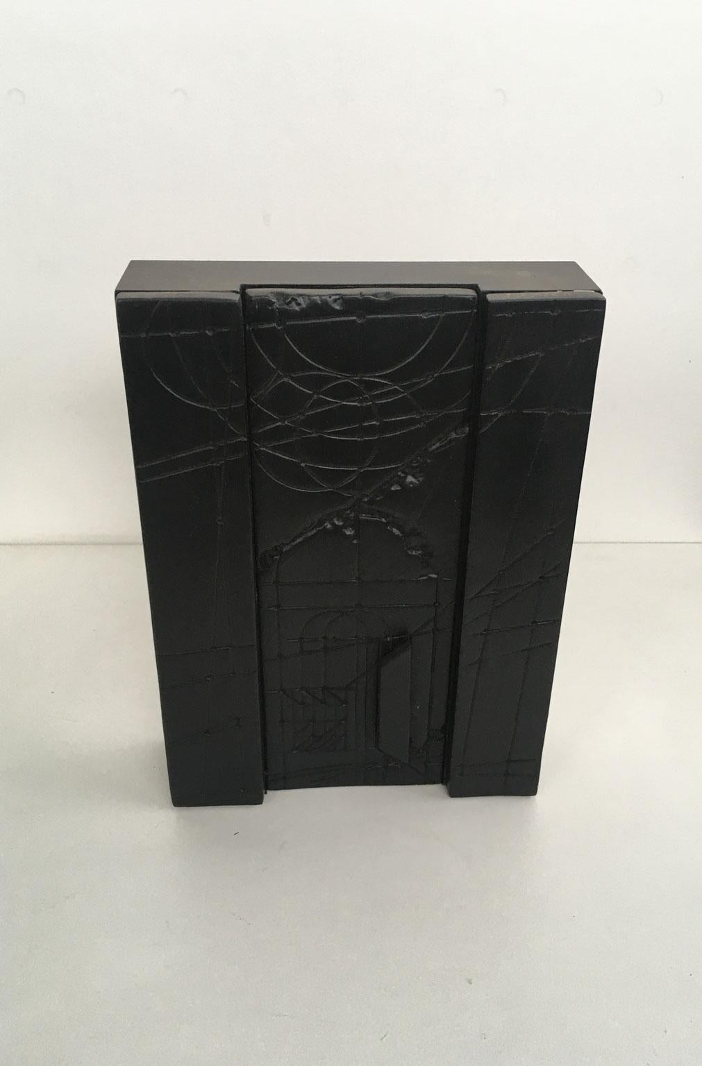 1980 Italia Walter Valentini Escultura abstracta de bronce Ciudad del Sol Italiano en venta