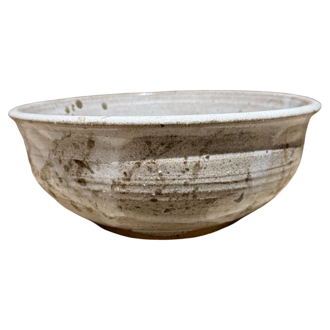 1980 Leon Art Bowl Handmade Glazed Studio Pottery (bol d'art fait à la main et émaillé)