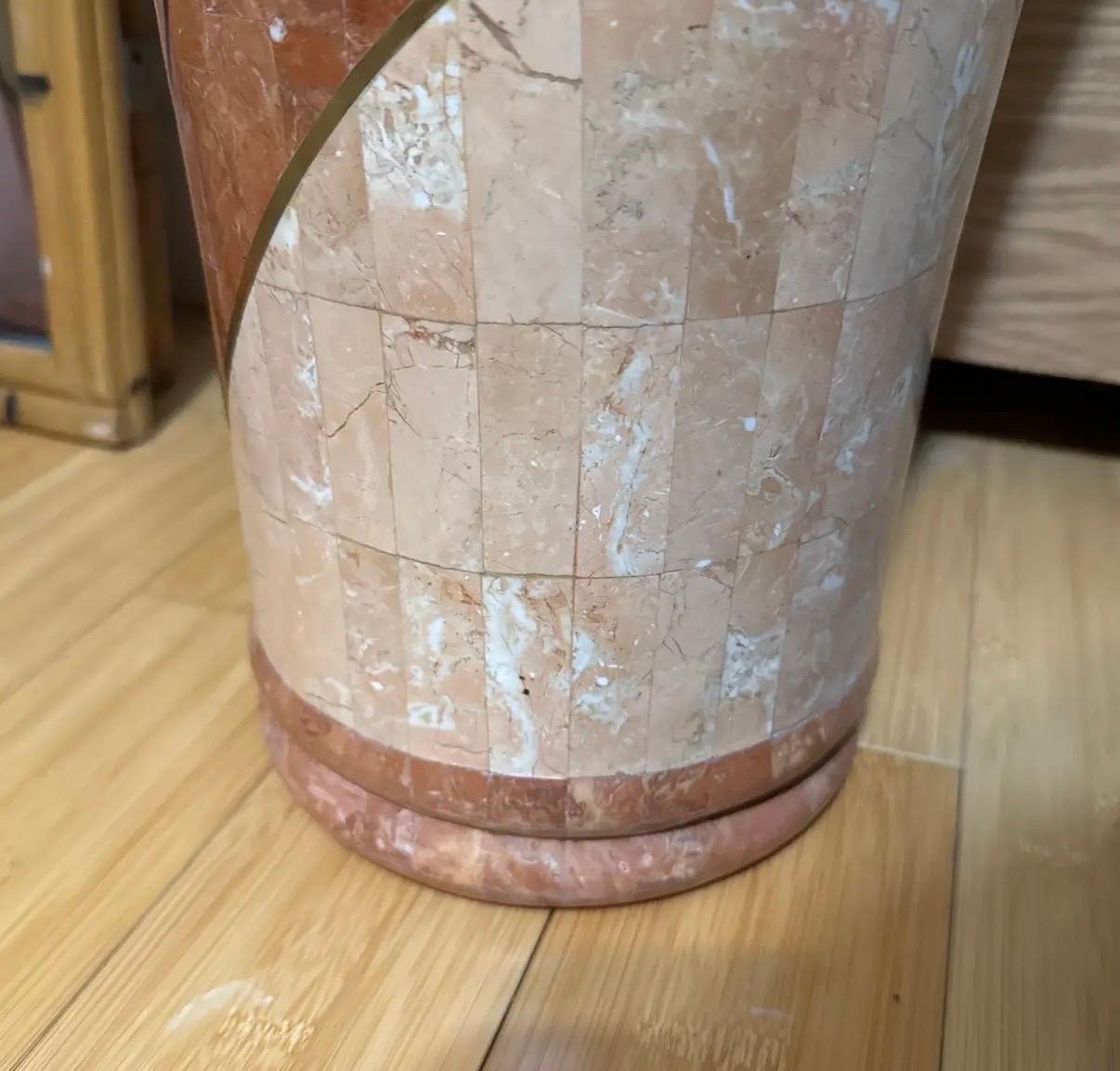 Filippino 1980 Maitland Smith: vaso in pietra tessellata portaombrelli in vendita