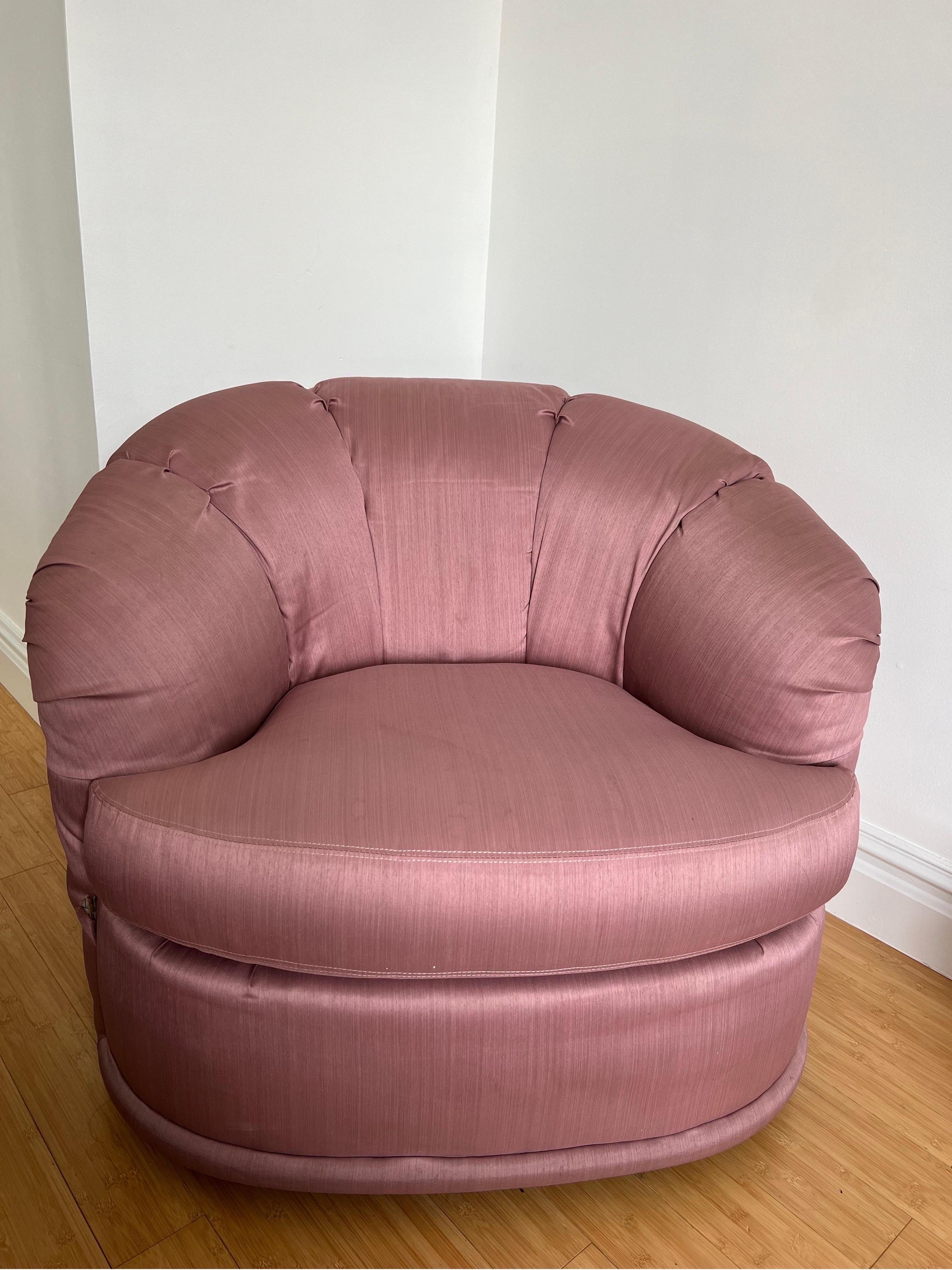 Post-Modern 1980 Mauve Pink Swivel Club Chair For Sale