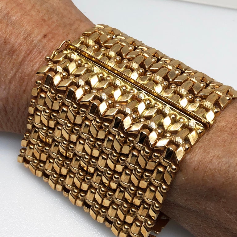 Waarschijnlijk Spotlijster Mevrouw 1980 One-of-a-Kind 18 Karat Yellow Gold Mesh Cuff Bracelet For Sale at 1stDibs Waarschijnlijk Spotlijster Mevrouw 1980 One-of-a-Kind 18 Karat Yellow Gold Mesh Cuff Bracelet For Sale at 1stDibs