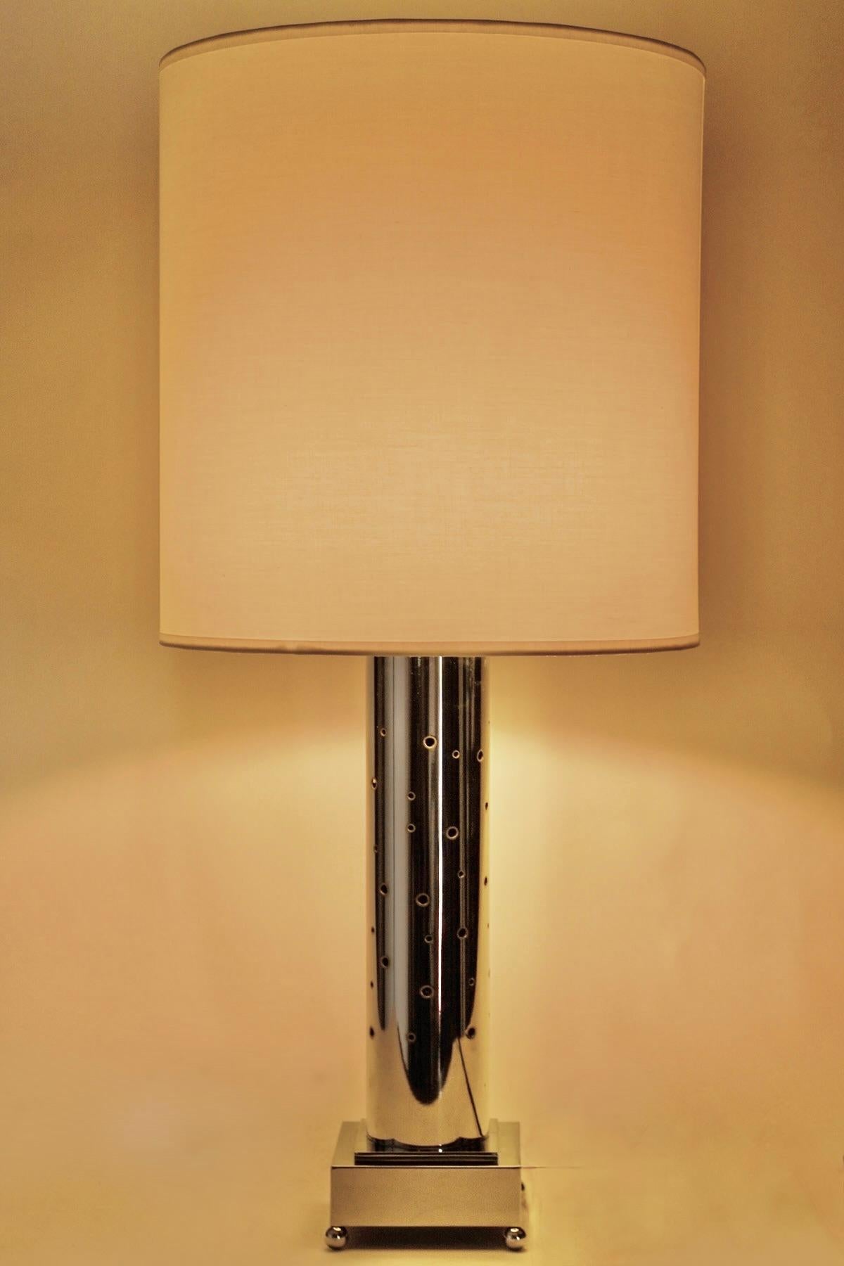 1970 Pair of silver-plated metal lamps signed MURGEX Paris France For Sale 3