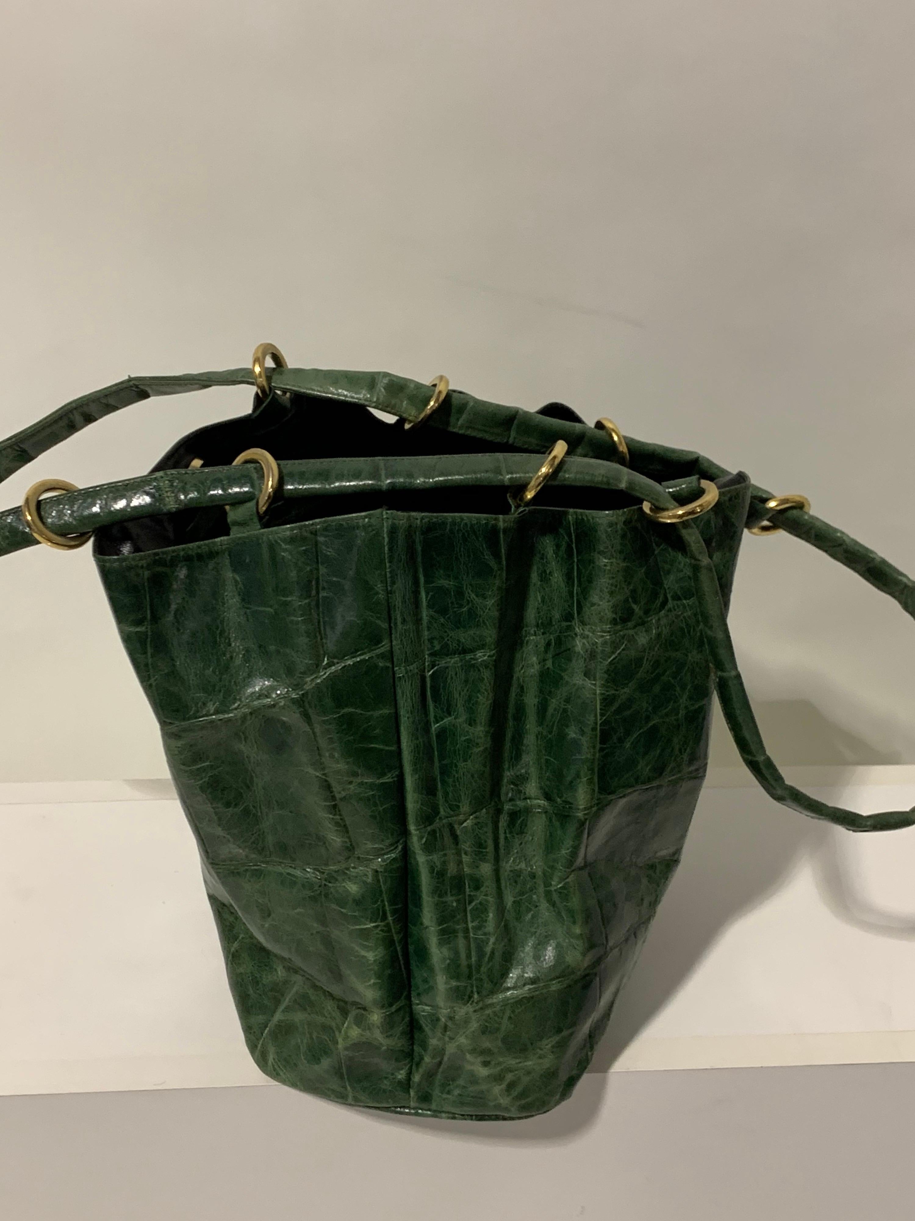 1980 Paola Del Lungo Moss Green Embossed Crocodile Large Tote Bag W/ Gold Rings  In Good Condition In Gresham, OR