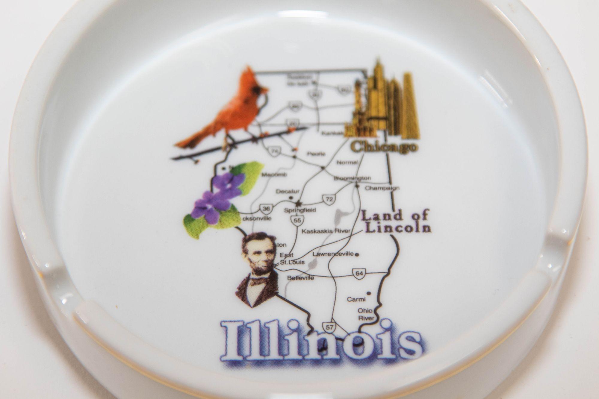 Post-Modern 1980 Post Modern Ashtray Illinois Land of President Lincoln Round Ceramic Dish For Sale