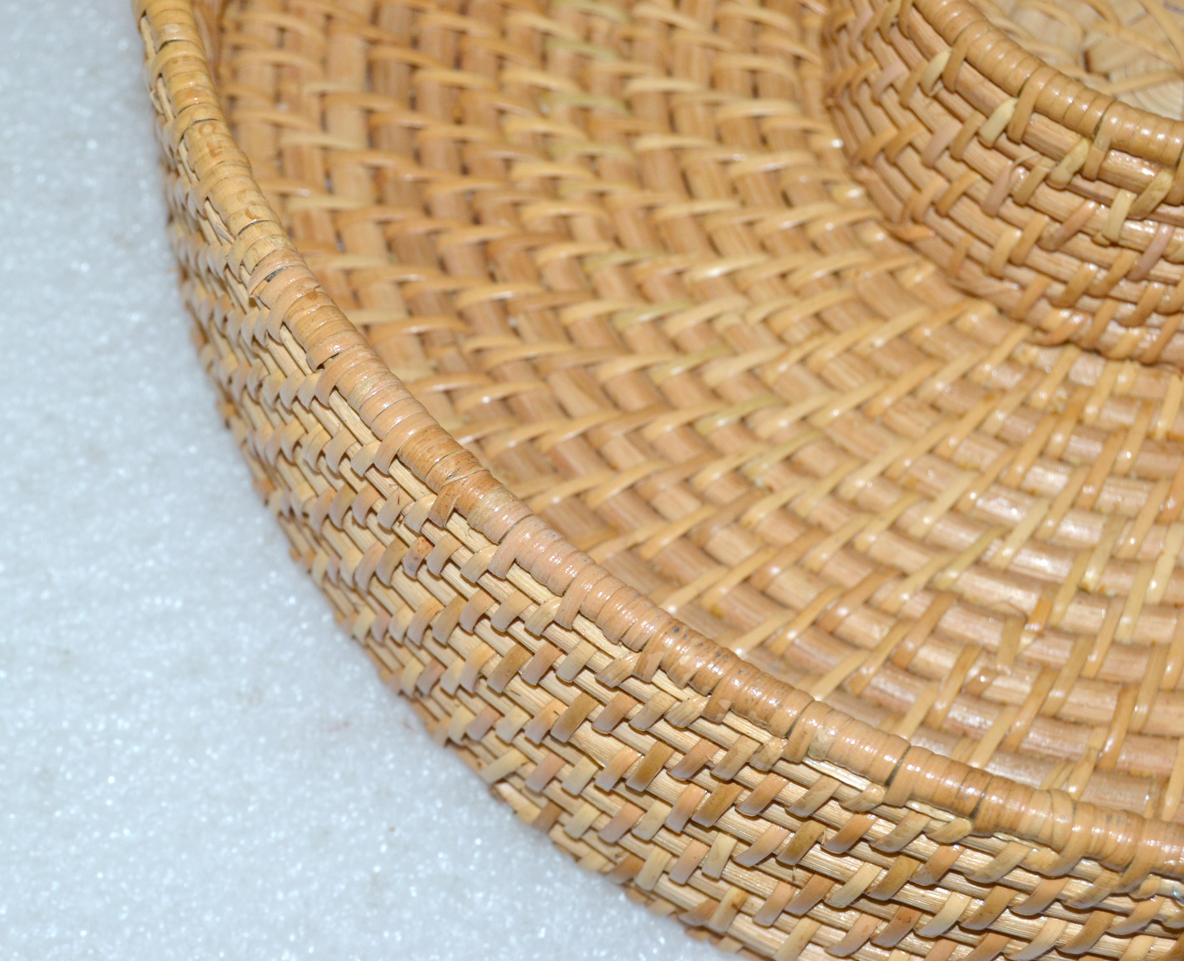 Italian 1980 Rattan, Cane & Bamboo Salza Dip & Tortilla Chips Serving Basket, Dish, Bowl For Sale