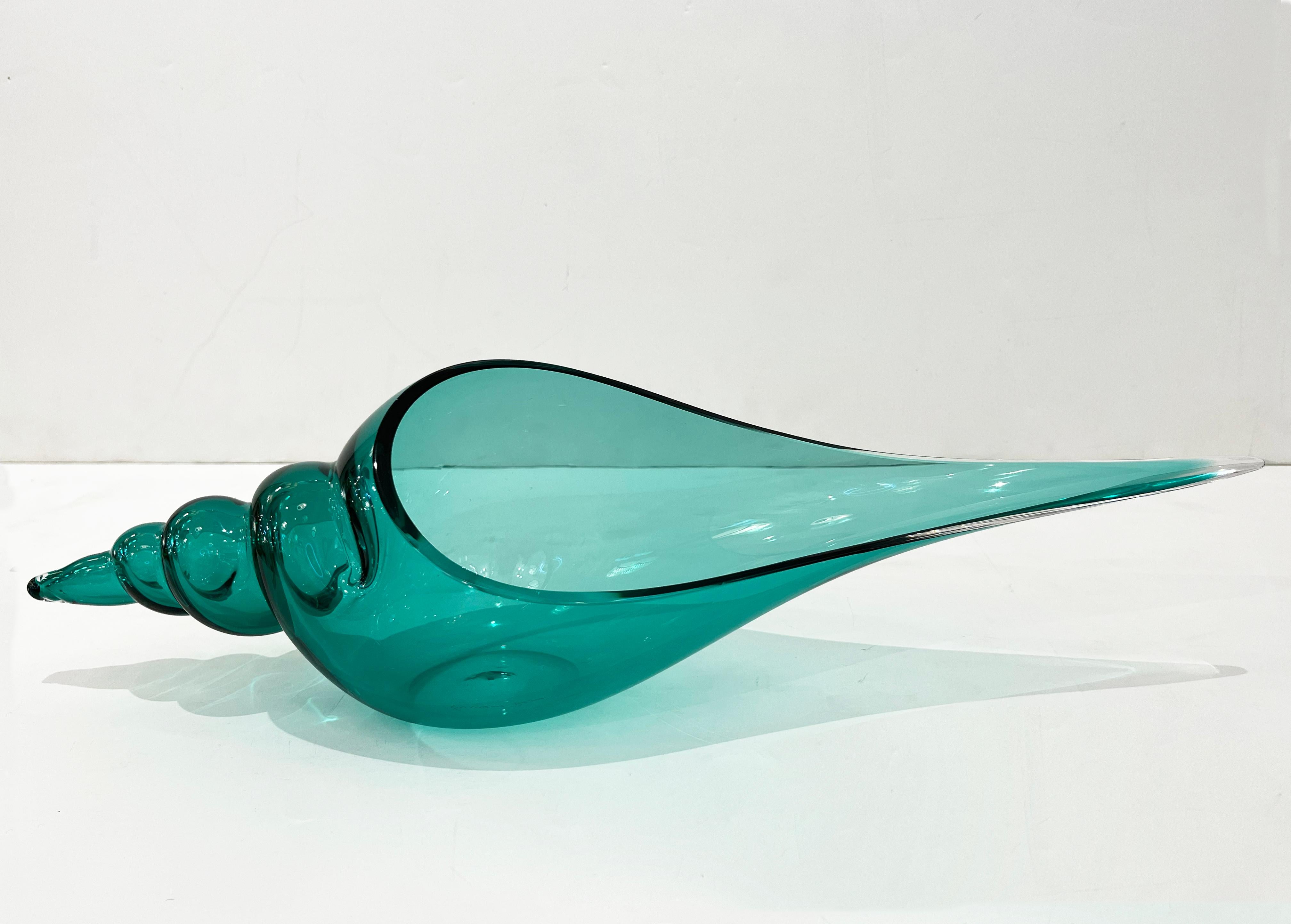 1980 Romano Donà Italian Modern Aqua Turquoise Murano Art Glass Spire Shell Bowl 13