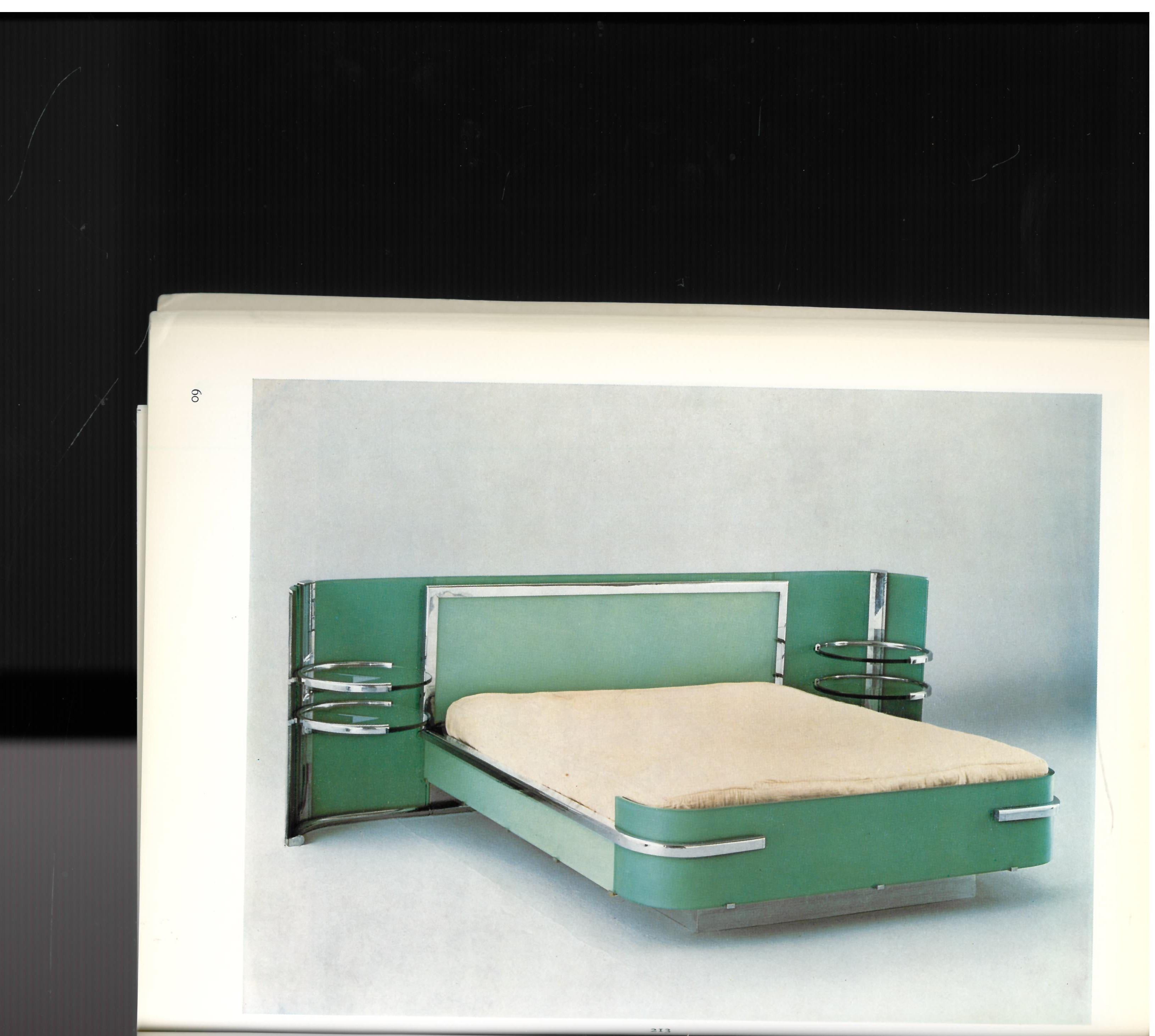 Paper Mobilier Moderniste: Palais du Maharaja d'Indore (Book) For Sale