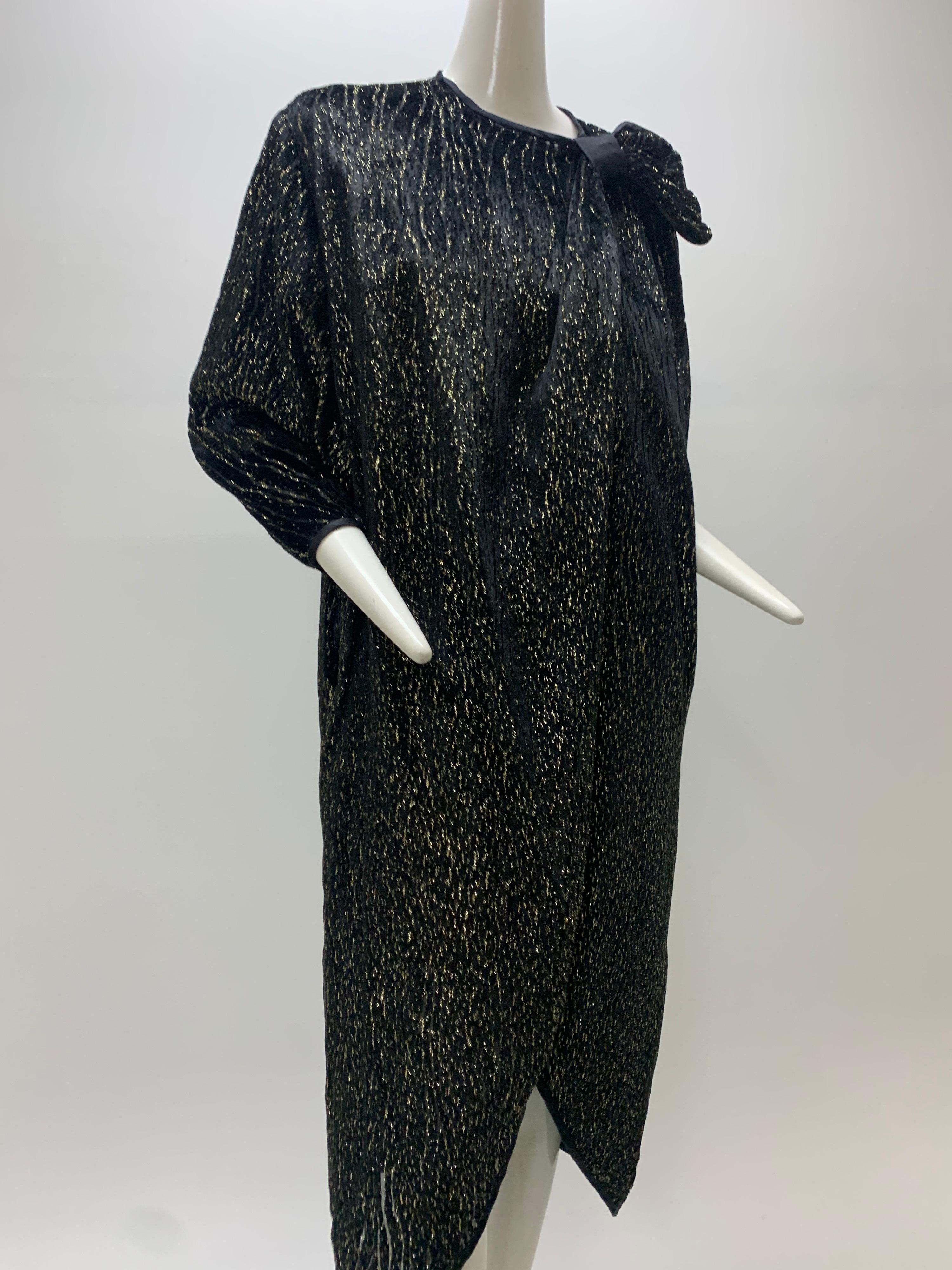 1980 Schiaparelli Black & Gold Woodgrain Velvet Side Tie Opera Coat or Dress For Sale 6