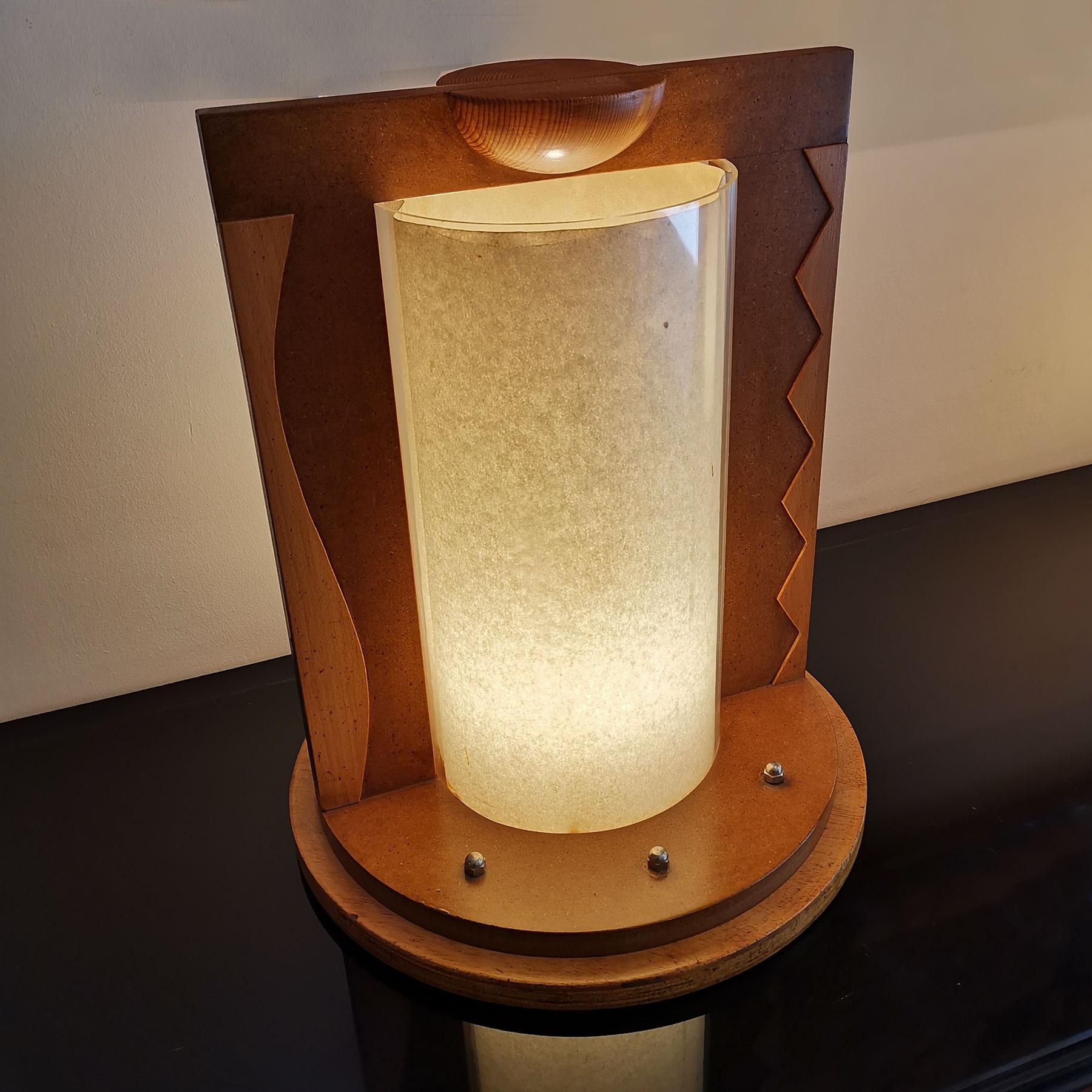 1980 Table Lamp, MDF, Beech and Pine Woods, Plexiglass and Parchment - Spain For Sale 1