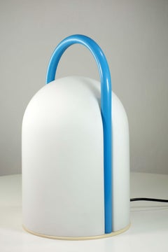 1980 Tender Romolo Lanciani Tronconi Italienische postmoderne Glas-Tischlampe im postmodernen Design