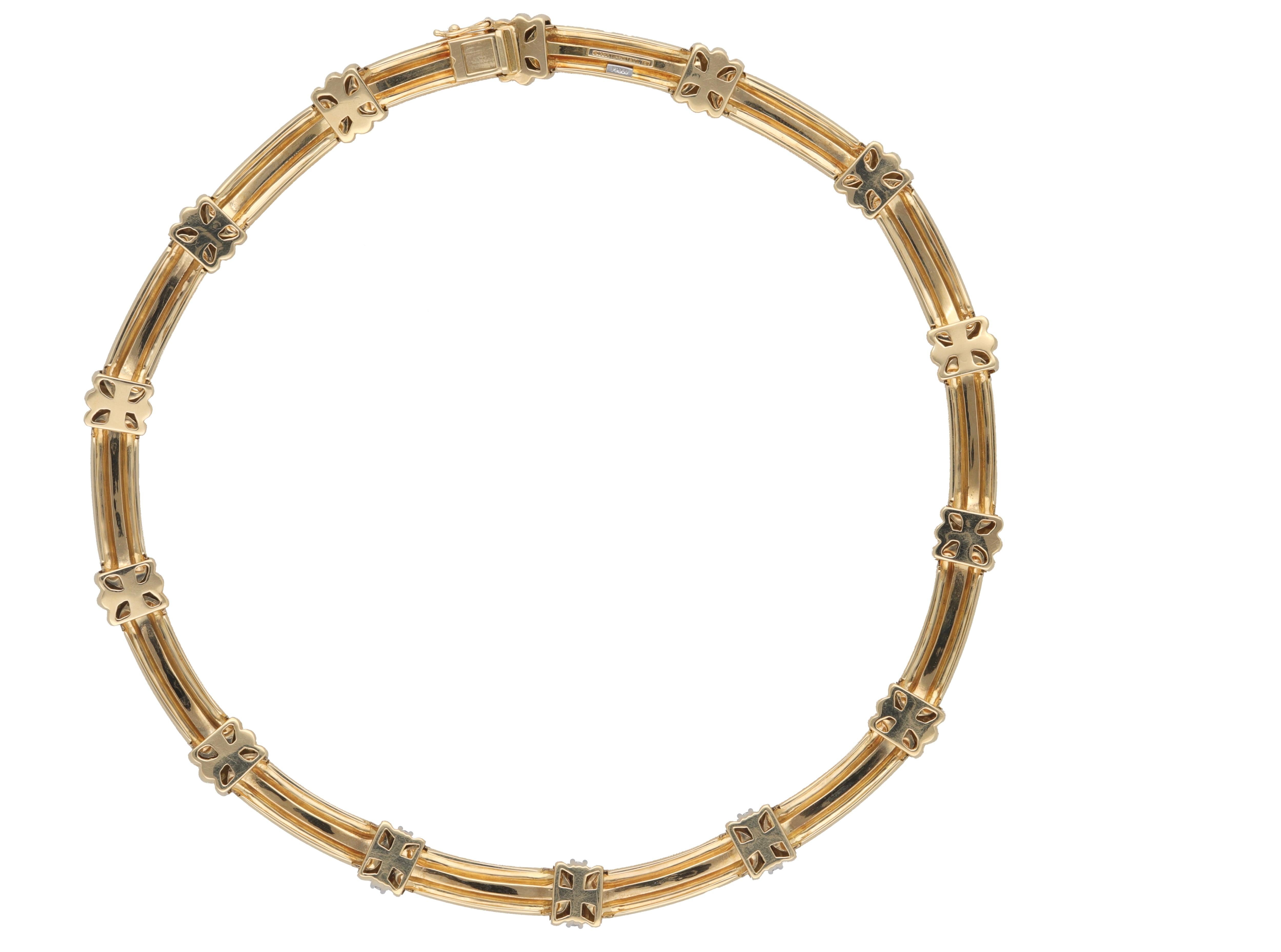 1980 Tiffany & Co 18 Carat Yellow Gold Diamonds Necklace In Excellent Condition For Sale In Rome, IT