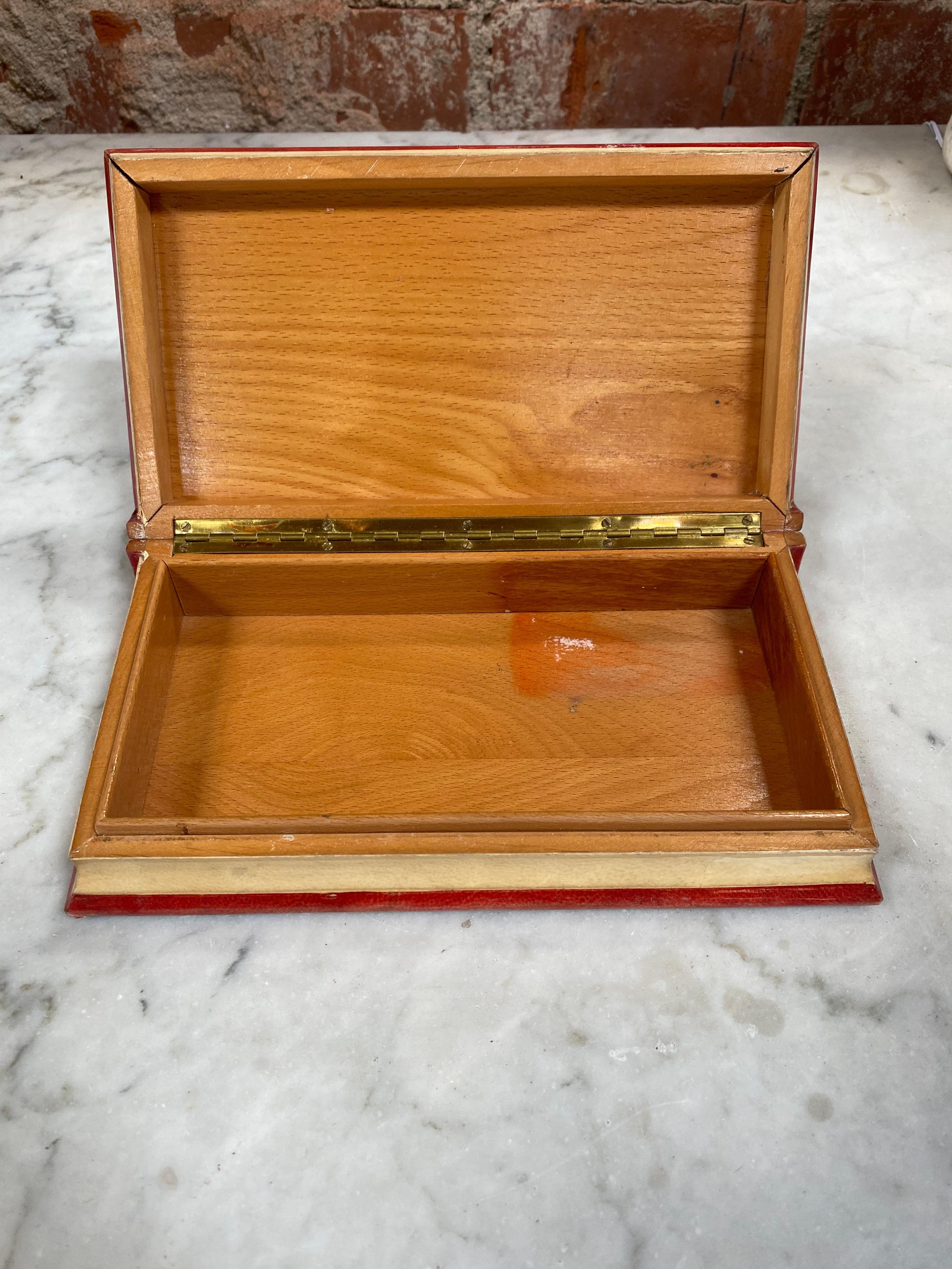 Late 20th Century 1980 Vintage Italian Decorative Wood Box