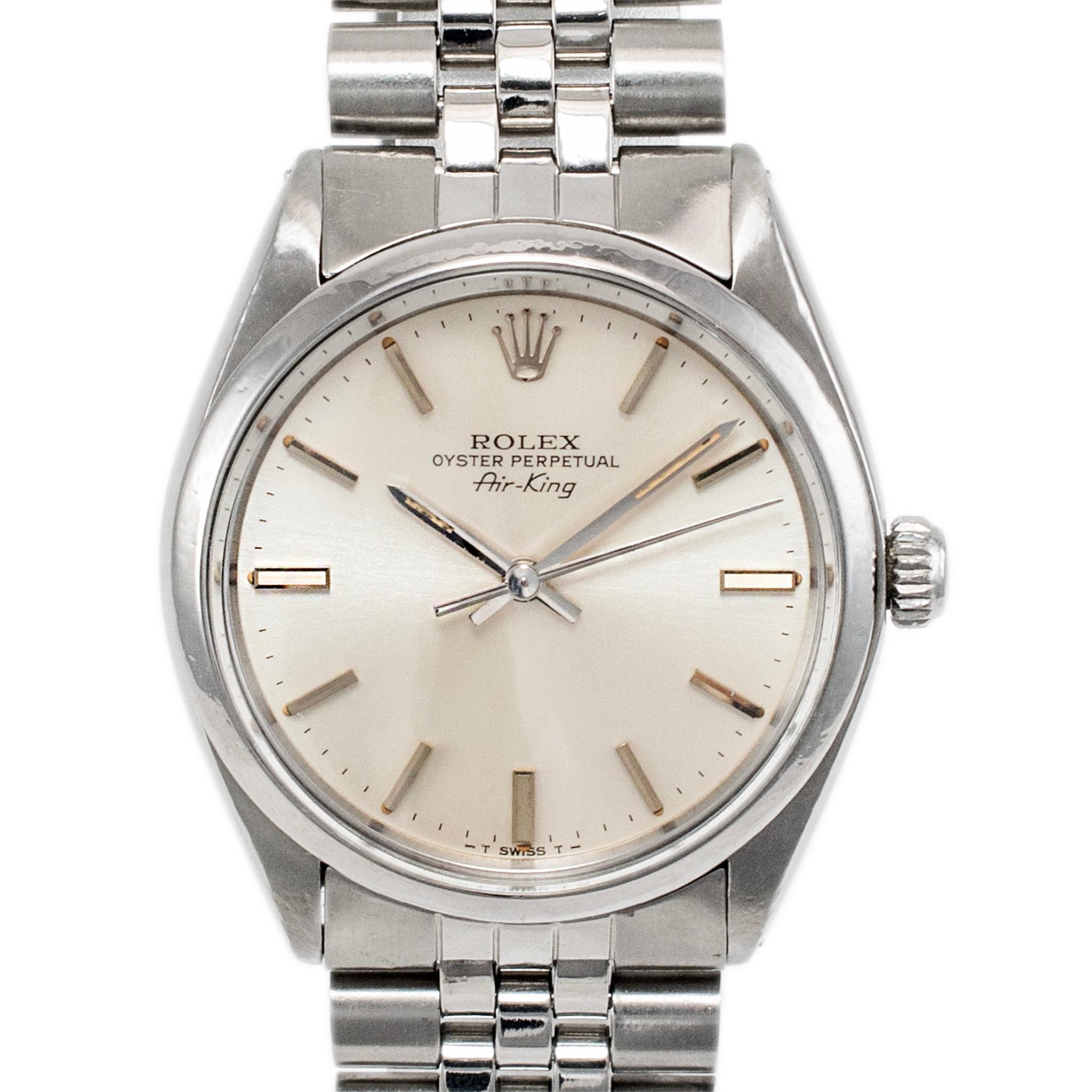 Marke: Rolex

Geschlecht: Unisex

Metalltyp: Rostfreier Stahl

Durchmesser: 34,00 mm

Gewicht: 81,22 Gramm

Edelstahl ROLEX Swiss made Uhr mit original Box und Papieren. Das Metall wurde getestet und als rostfreier Stahl eingestuft. Die Marke