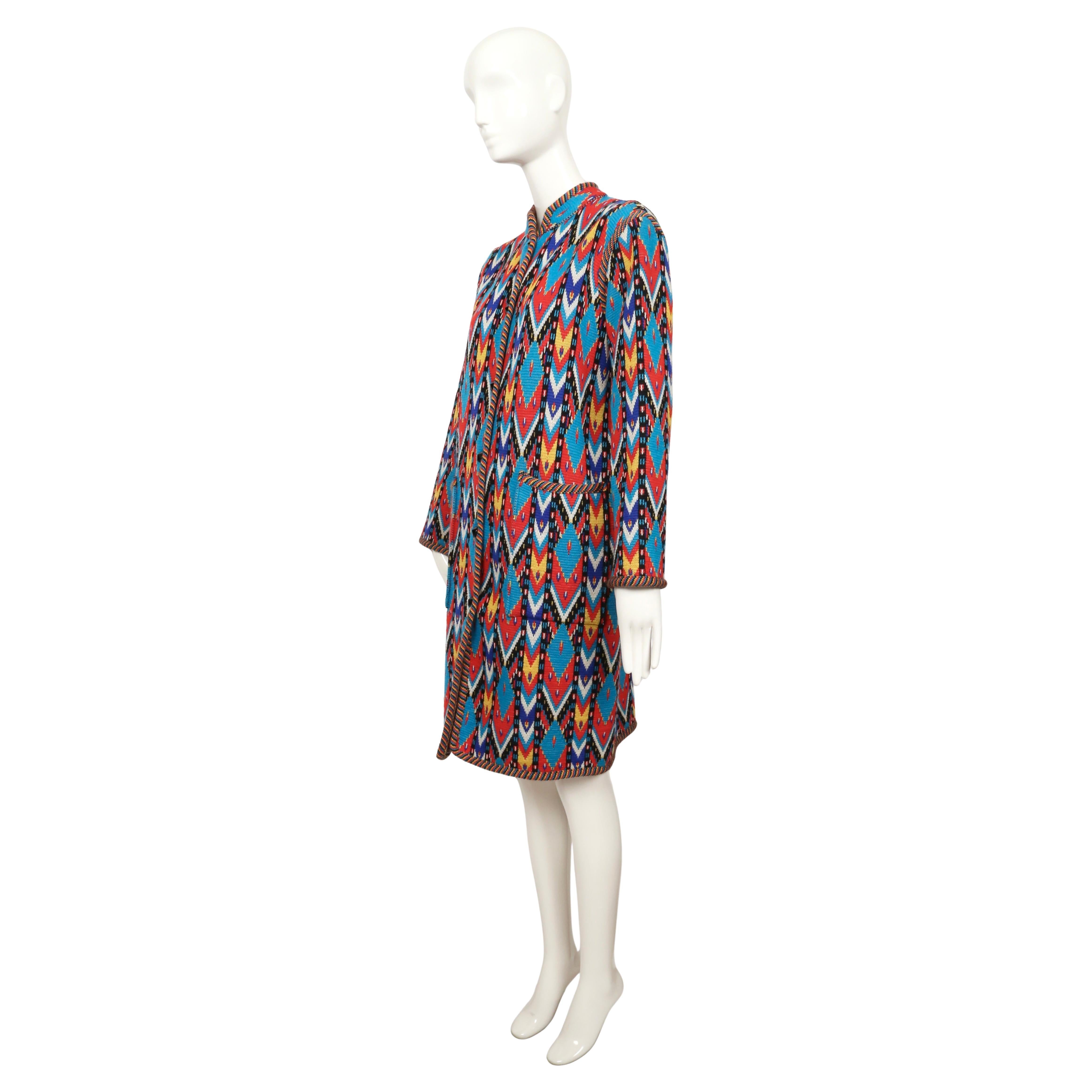 1980 Yves Saint Laurent manteau pull-over Ikat RUNWAY lumineux en vente 1