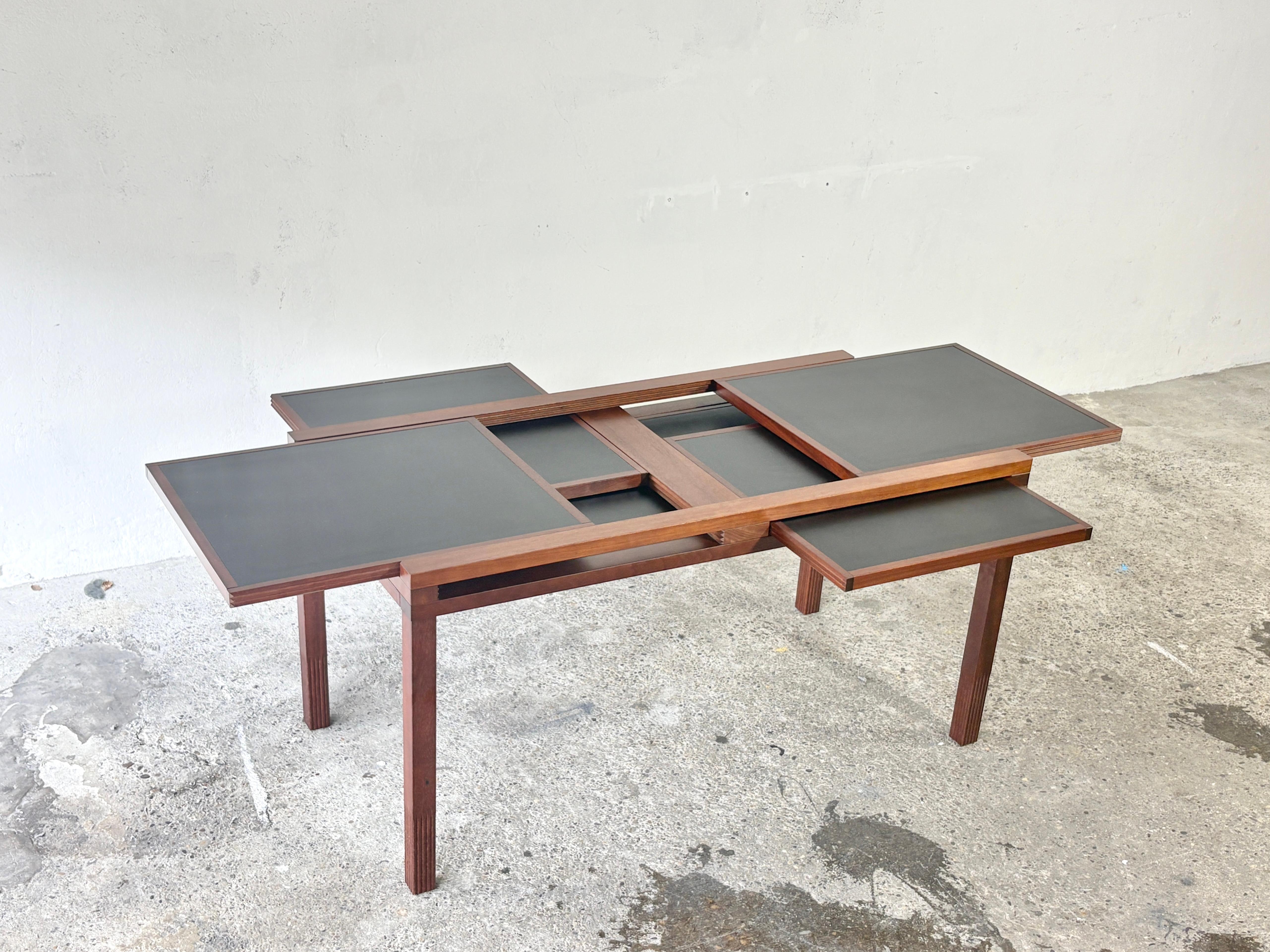 Post-Modern 1980ies Modular dining table or desk Designed by Bernard Vuarnesson for Bellato For Sale