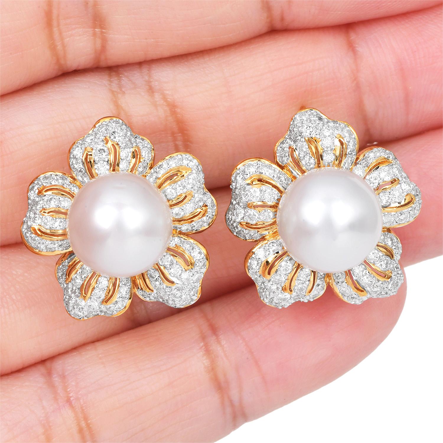 1980s  10mm Pearl & Pave Diamond Platinum Clip-Back Earrings For Sale 1
