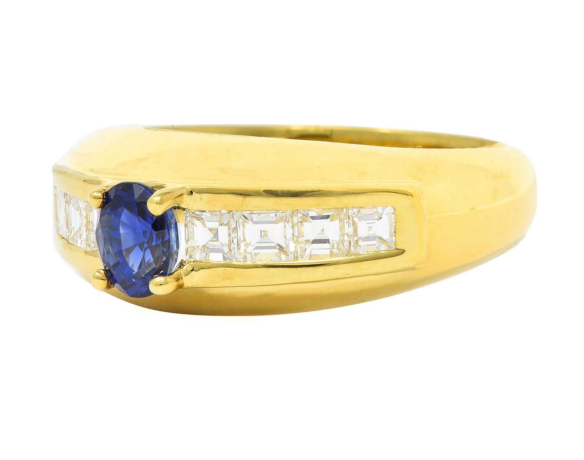 1980's 1.19 CTW Sapphire Diamond 18 Karat Yellow Gold Vintage Gemstone Ring For Sale 2