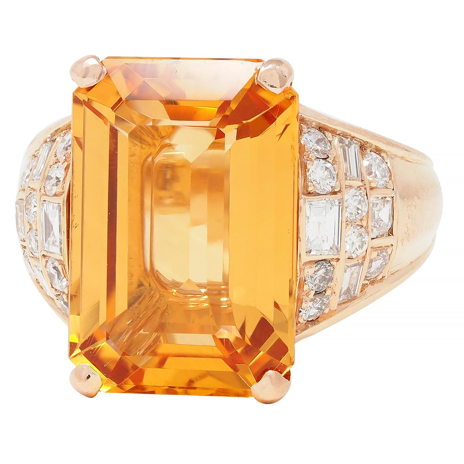 1980's 12.25 CTW Imperial Topaz Diamond 14 Karat Gold Vintage Cocktail Ring For Sale 2