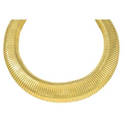1980's 14 Karat Yellow Gold Vintage Puffy Tubogas Collar Necklace