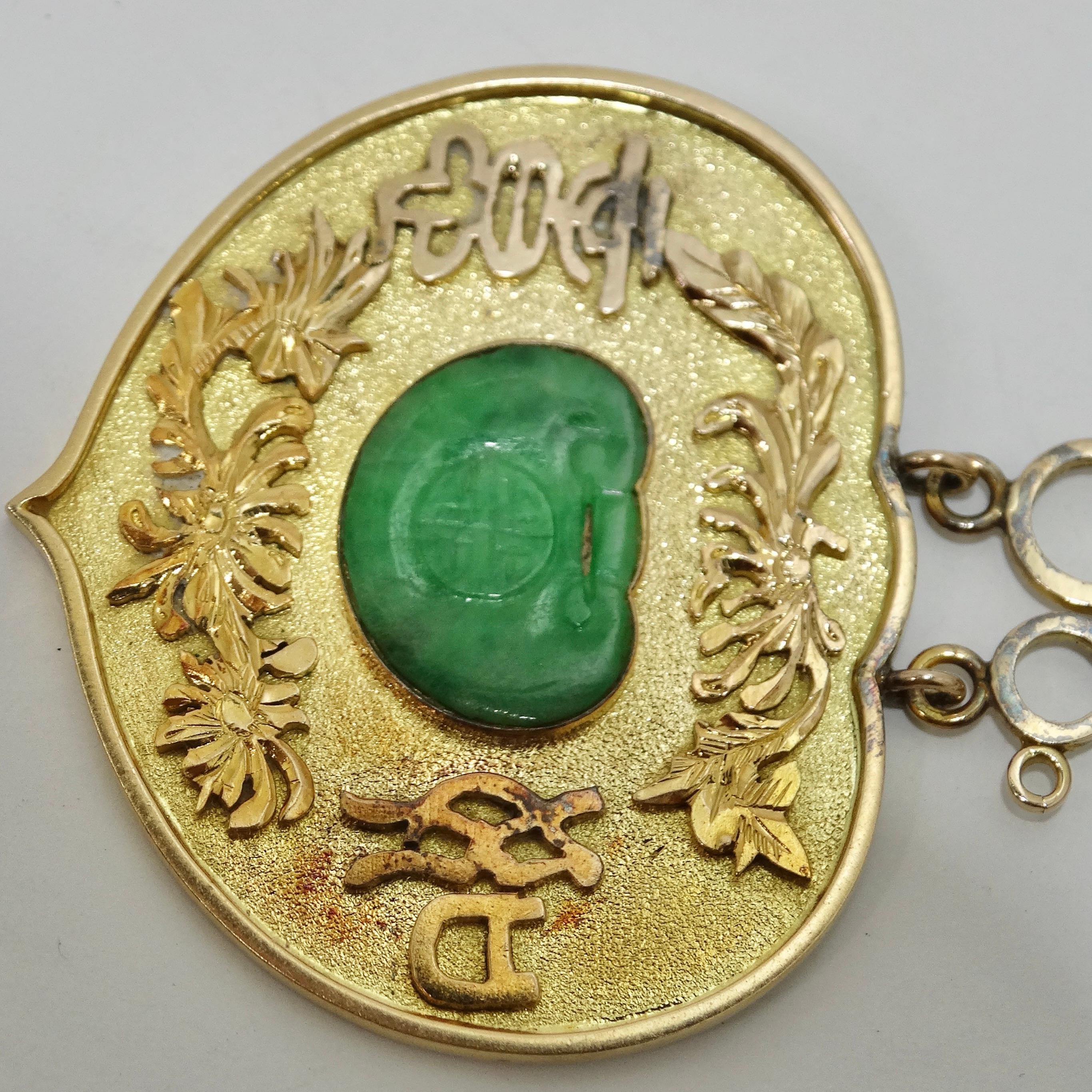 Pendentif en or 14K des années 1980 en forme de coeur en jade en vente 3