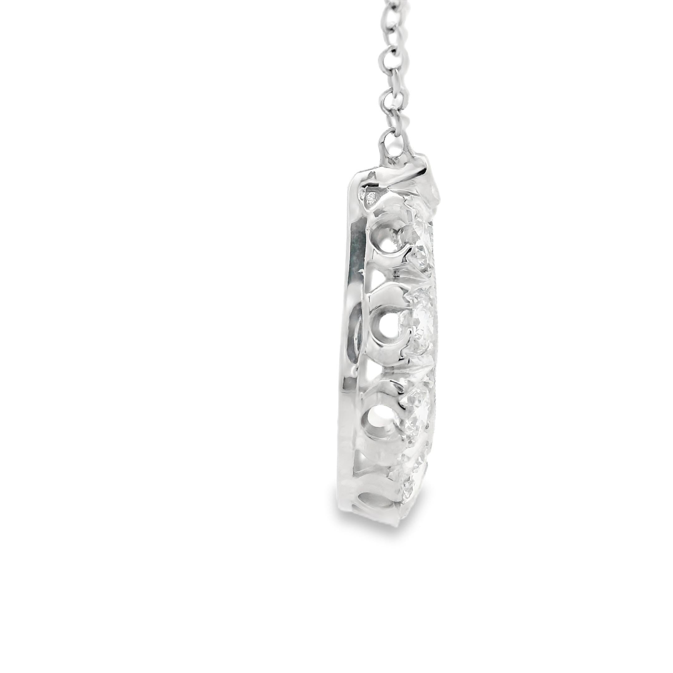 Collana a ferro di cavallo in oro bianco 14k e diamanti degli anni '80 con stima in vendita 2