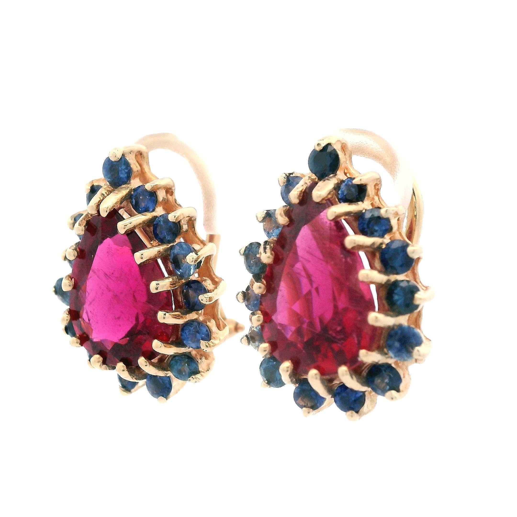 Boucles d'oreilles des années 1980 en or jaune 14K Tourmaline naturelle rose rougeâtre et saphir bleu en vente 2