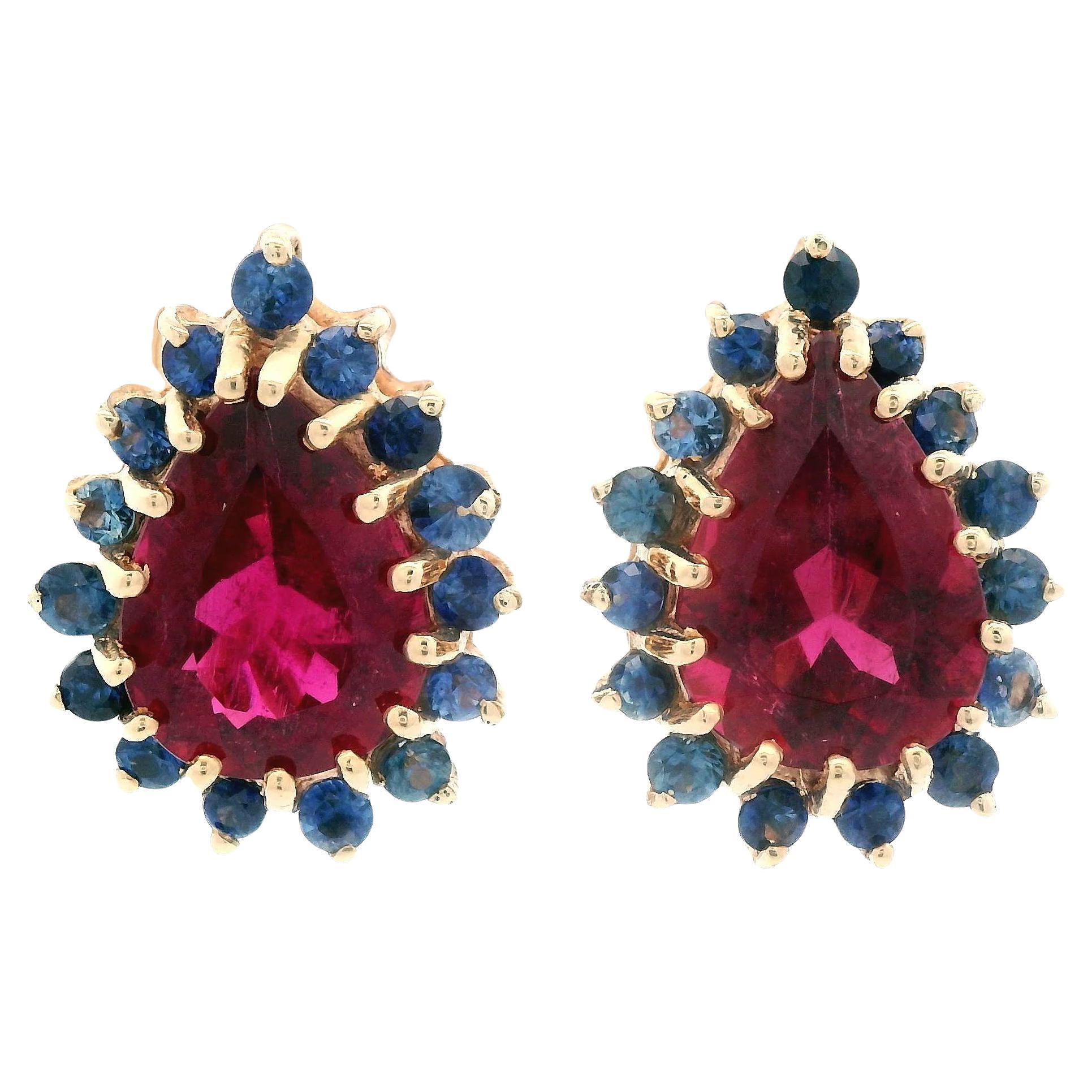 Pendientes de oro amarillo de 14 quilates de los años 80 con turmalina rosa rojiza natural y zafiro azul