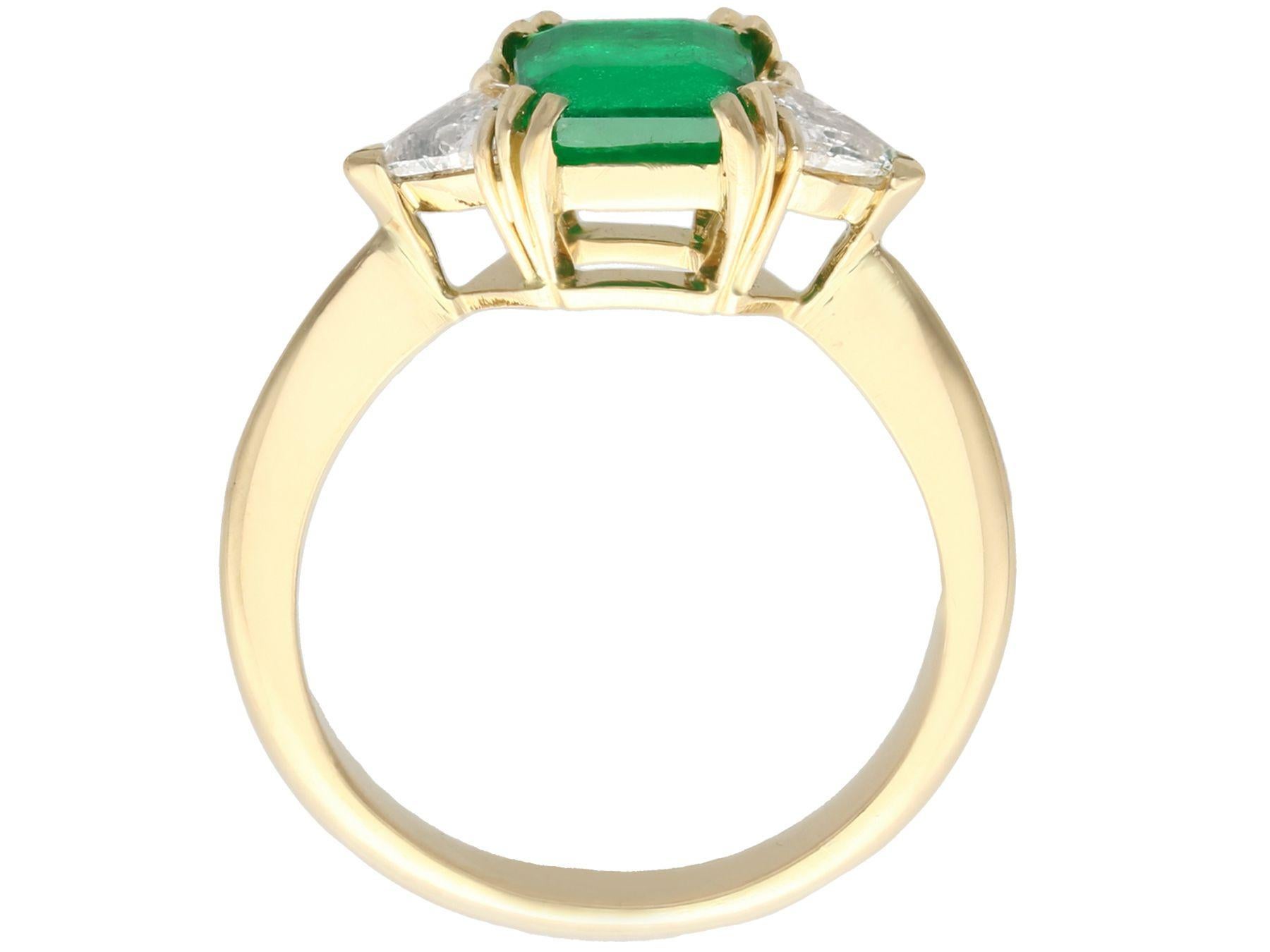 1980s 1.65 Carat Emerald and Diamond 18k Yellow Gold Trilogy Ring 1