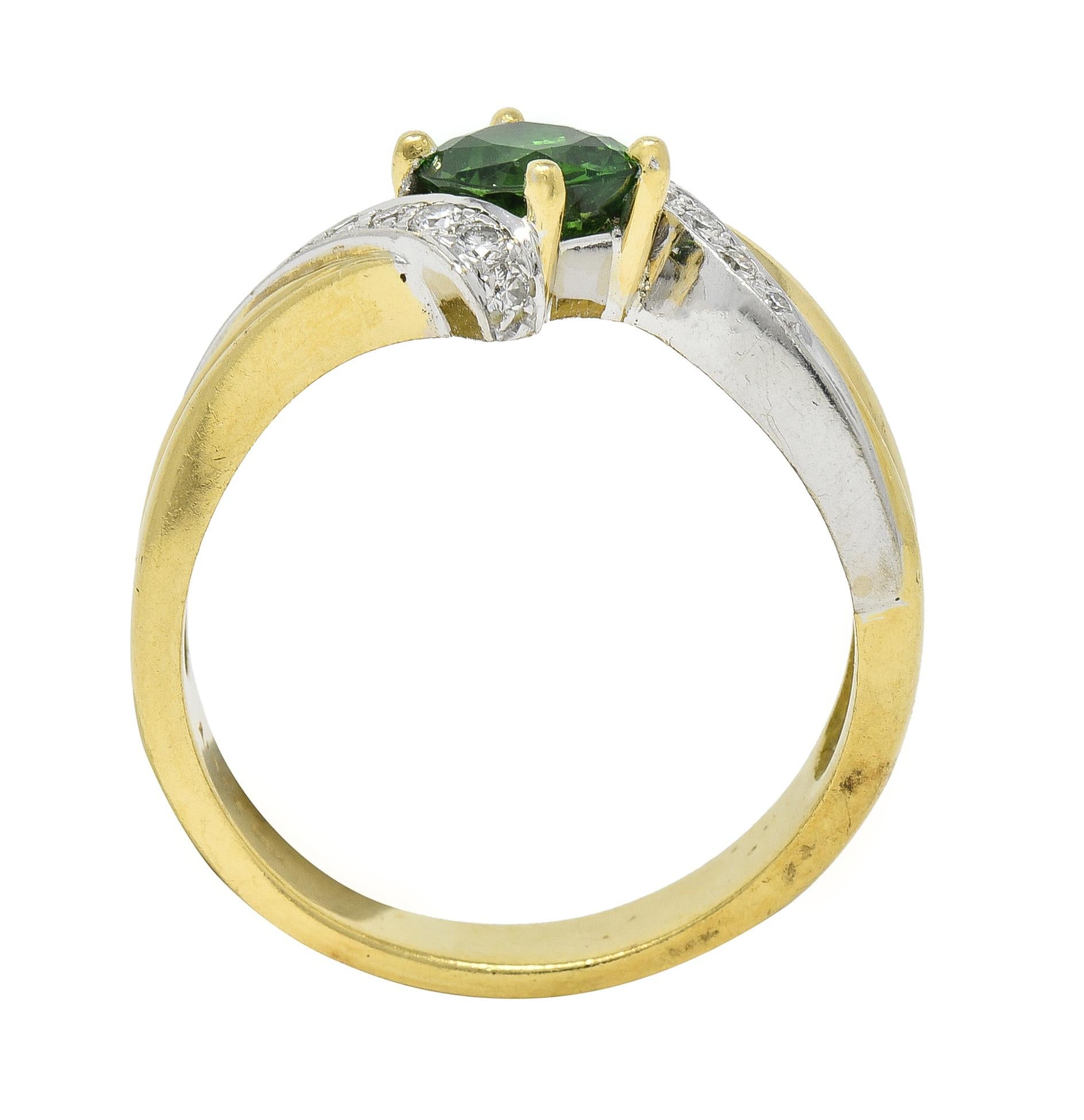 1980s 1.65 CTW Tsavorite Garnet Diamond 18 Karat Two-Tone Gold Bypass Ring For Sale 5