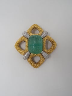 1980's 18 Karat Gold Carved Emerald and Diamond Brooch