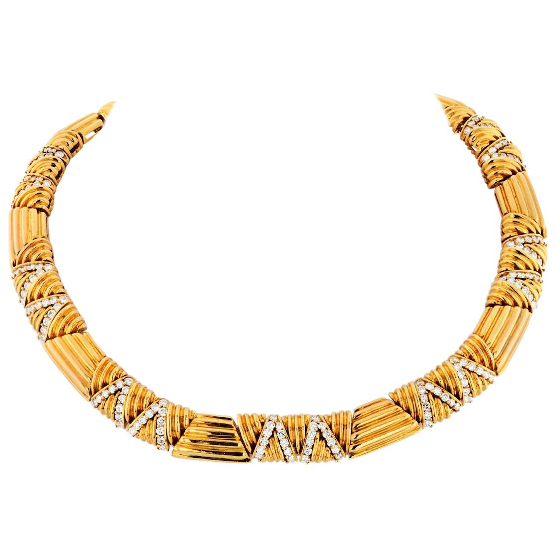 1980s 18 Karat Yellow Gold 12 Carat Diamond Choker Necklace