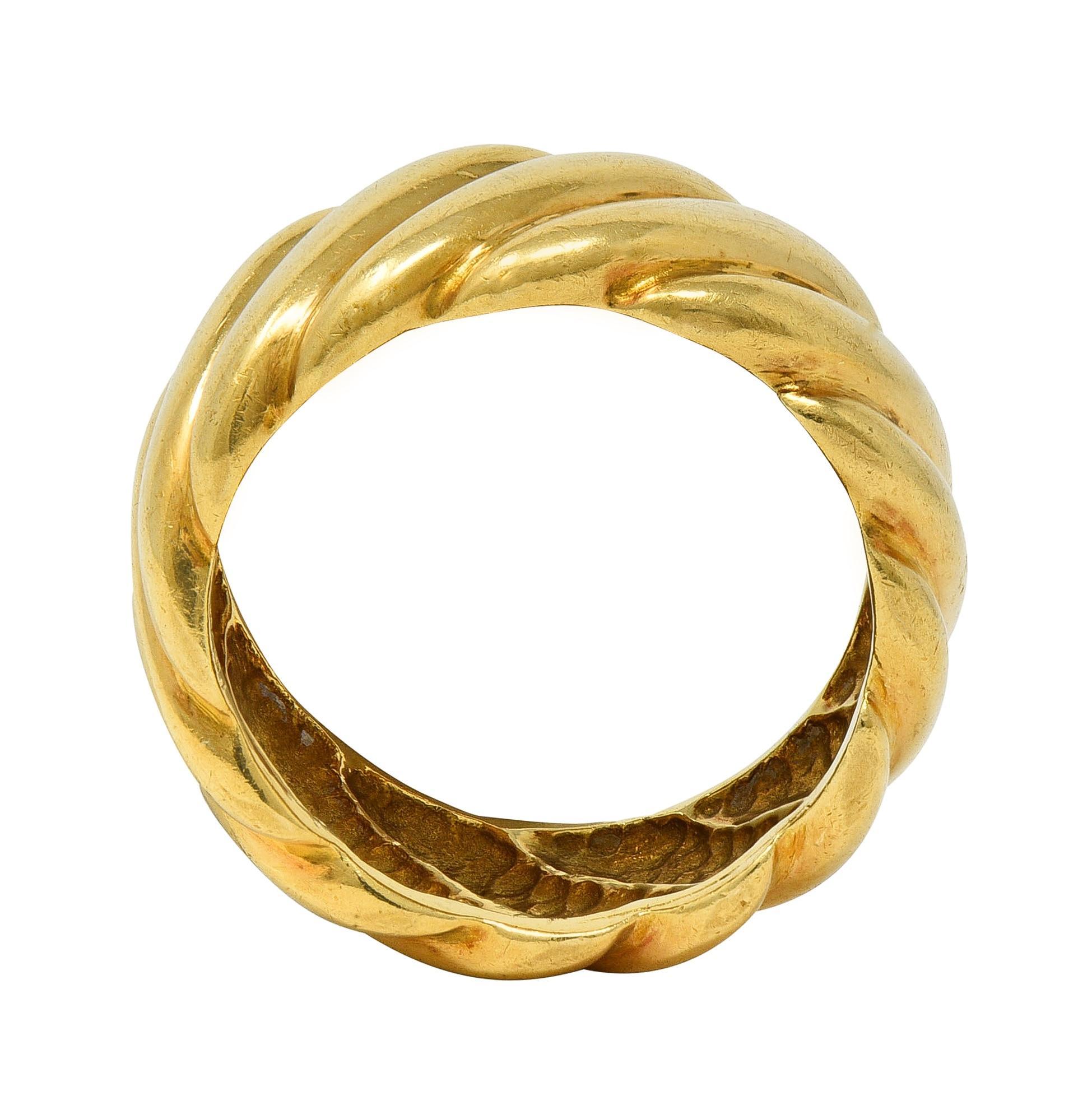 1980's 18 Karat Yellow Gold Puffy Twist Vintage Wide Band Ring In Excellent Condition For Sale In Philadelphia, PA