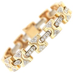 1980s 18 Karat Yellow Link with Diamond Bracelet