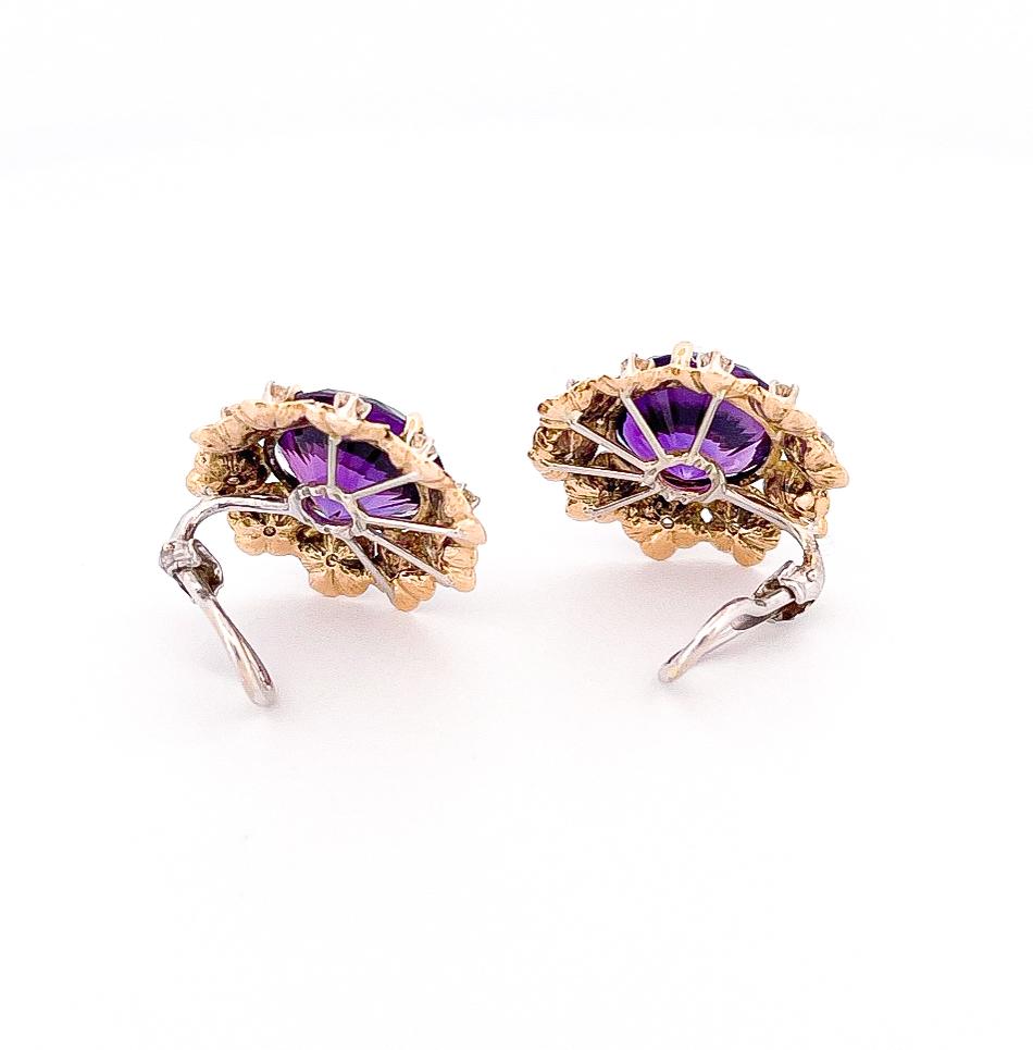 1980's 18k Yellow Gold Amethyst Flower Earrings In Excellent Condition In Dallas, TX
