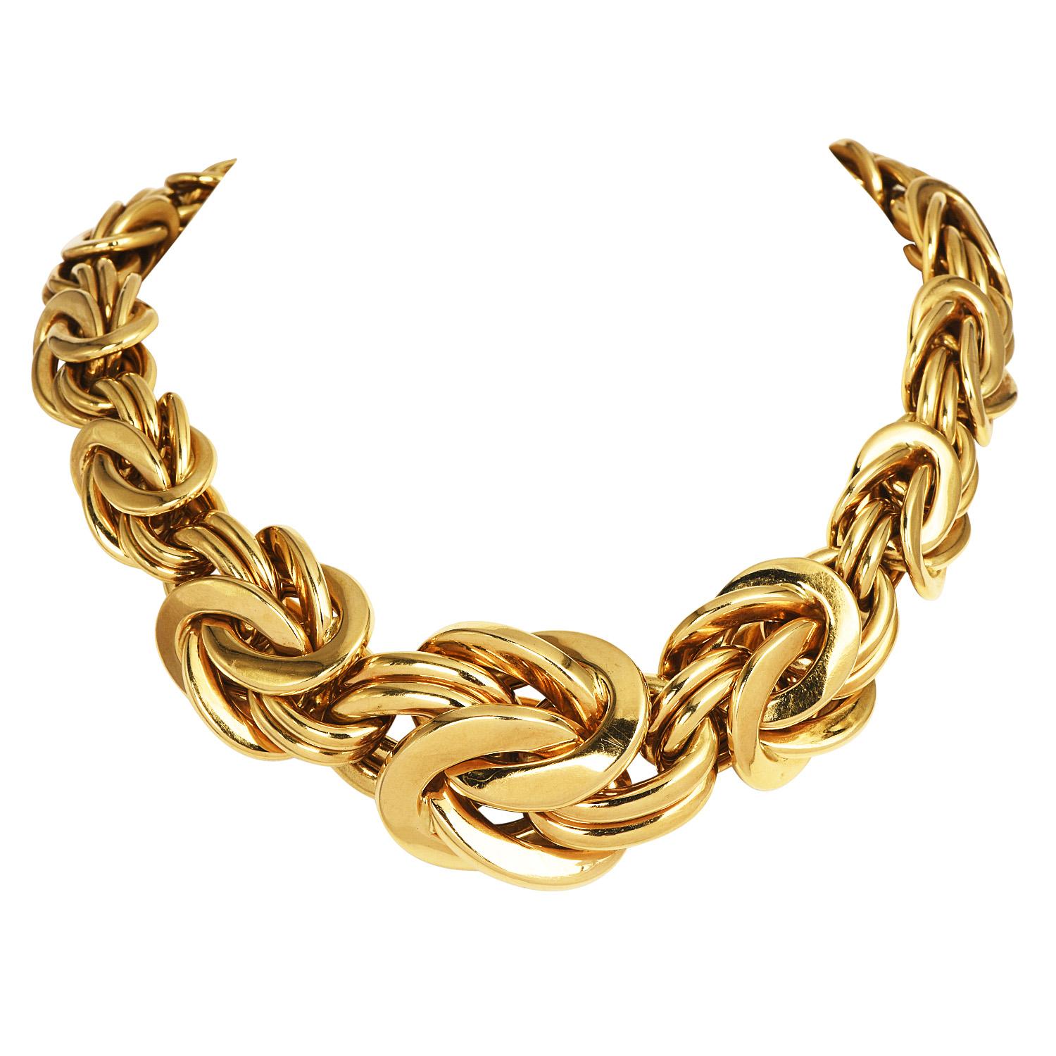 Compliment any outfit with an opulent look!

This Heavy  1980s vintage graduated byzantine design link makes this piece a rare piece to find!

Crafted in luxurious solid 18K yellow, high-quality links with a highly polished finish. A jaw-dropping