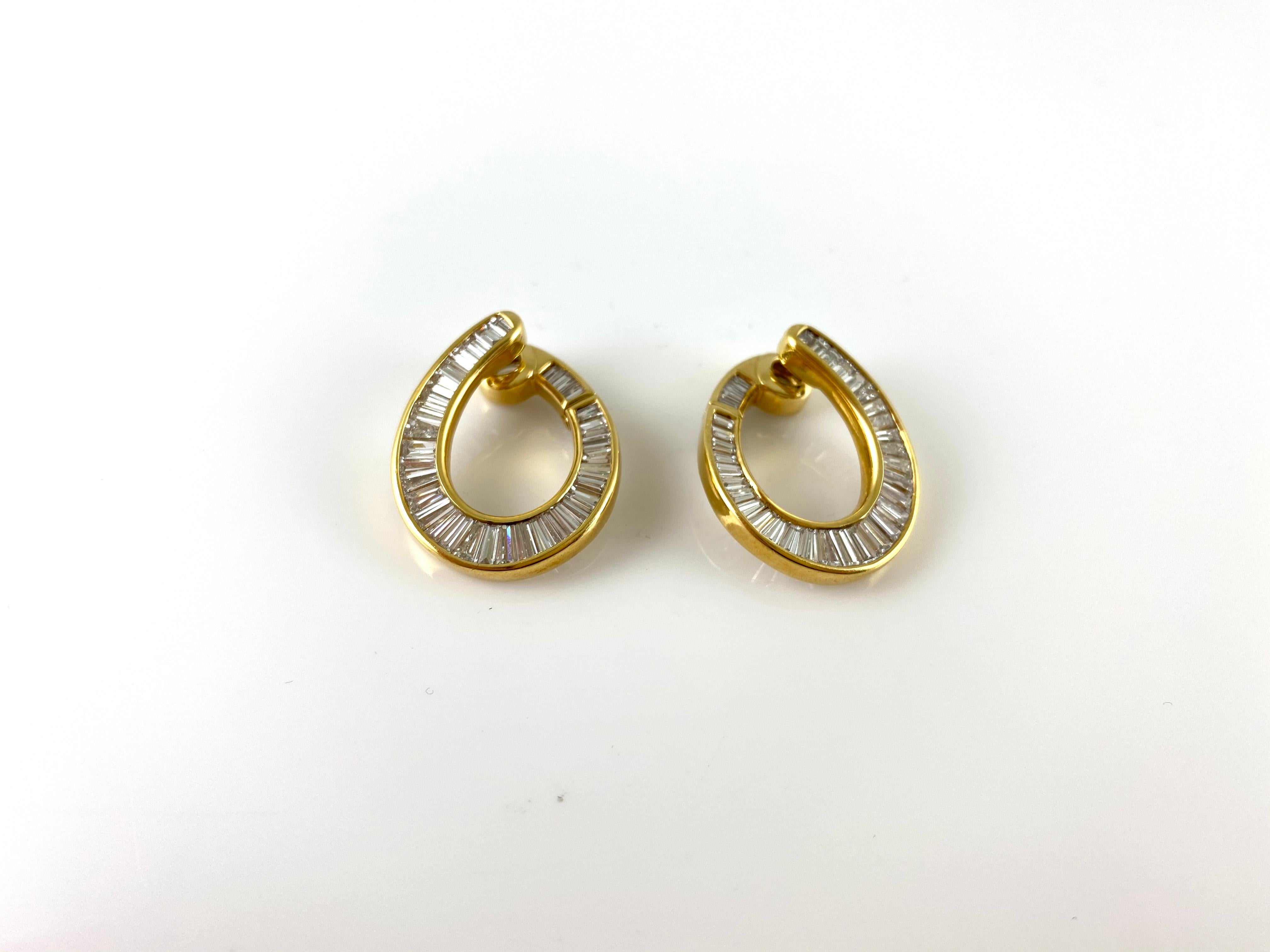 small emerald hoop earrings