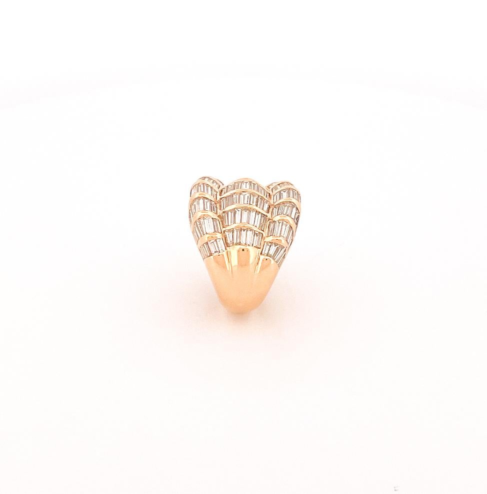 1980er Jahre 18k Gelbgold Dreifach-Kuppel-Diamant-Ring im Angebot 3